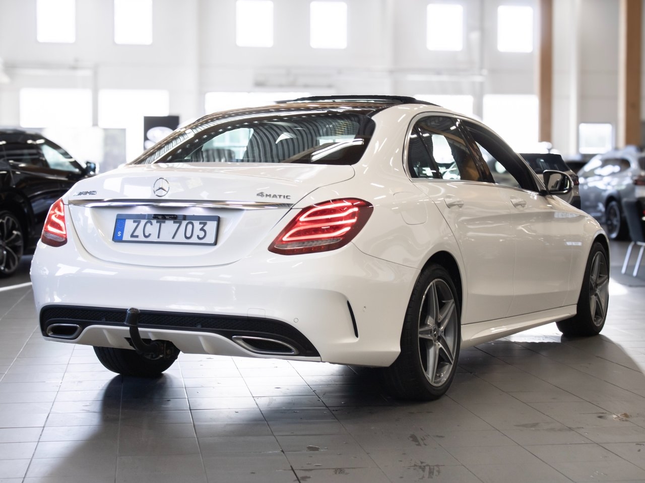 Mercedes-Benz C 2018, bild 3/10