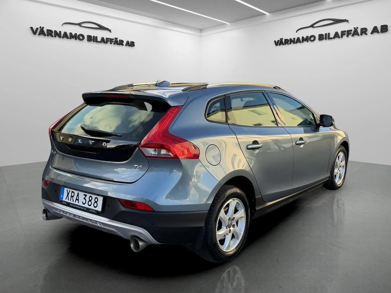 Volvo V40 Cross Country T4 Momentum 2014, bild 4/10