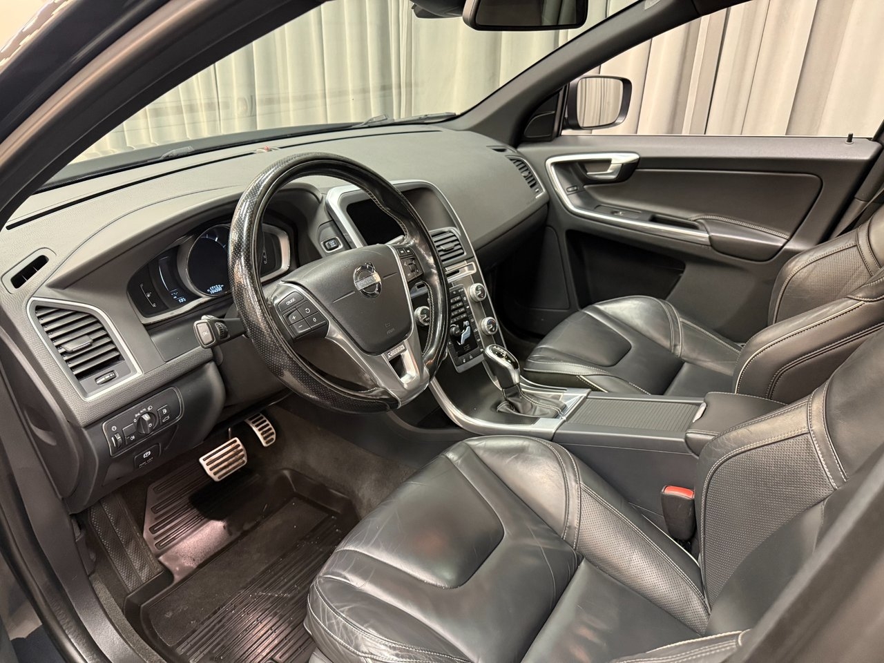 Volvo XC60 2015, bild 7/10