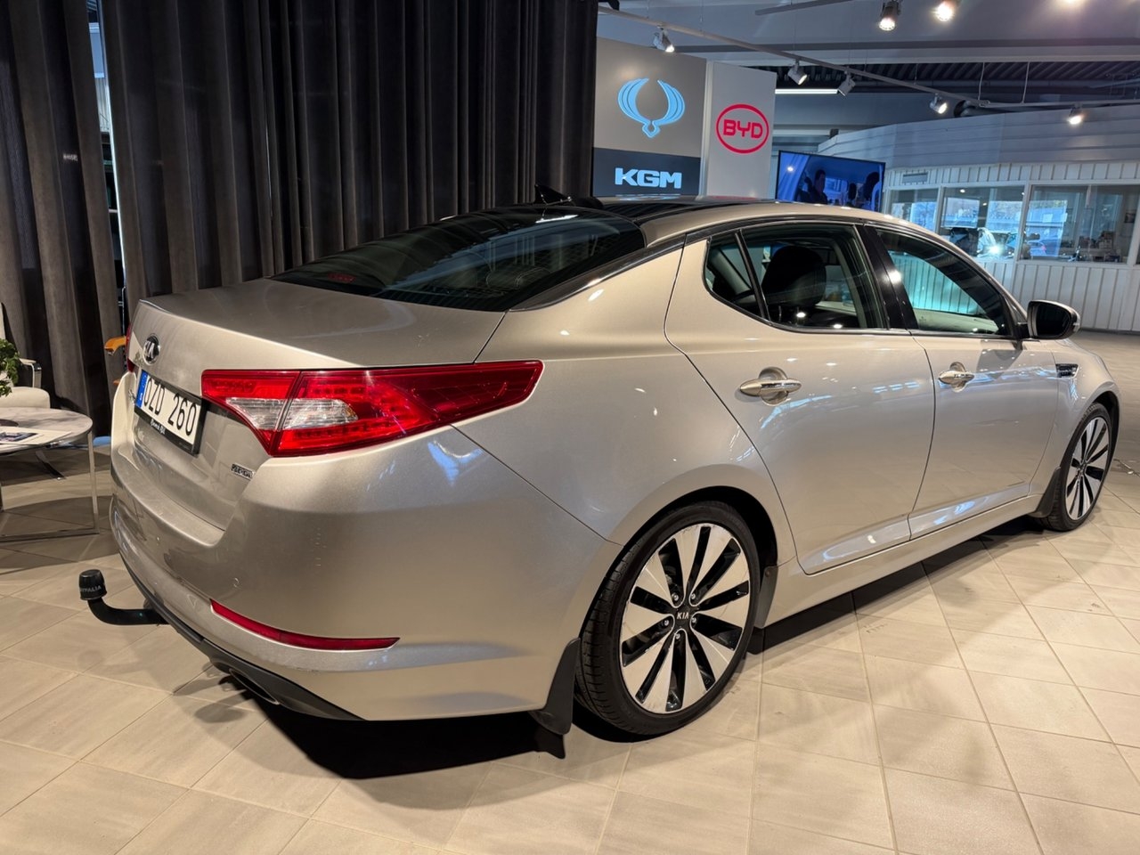 Kia Optima 2013, bild 4/10