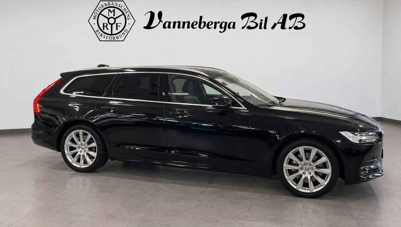 Volvo V90 T4 Momentum Advanced 2020, kuva 2/8