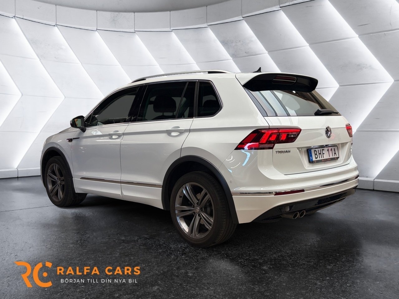 Volkswagen Tiguan 2020, bild 4/10