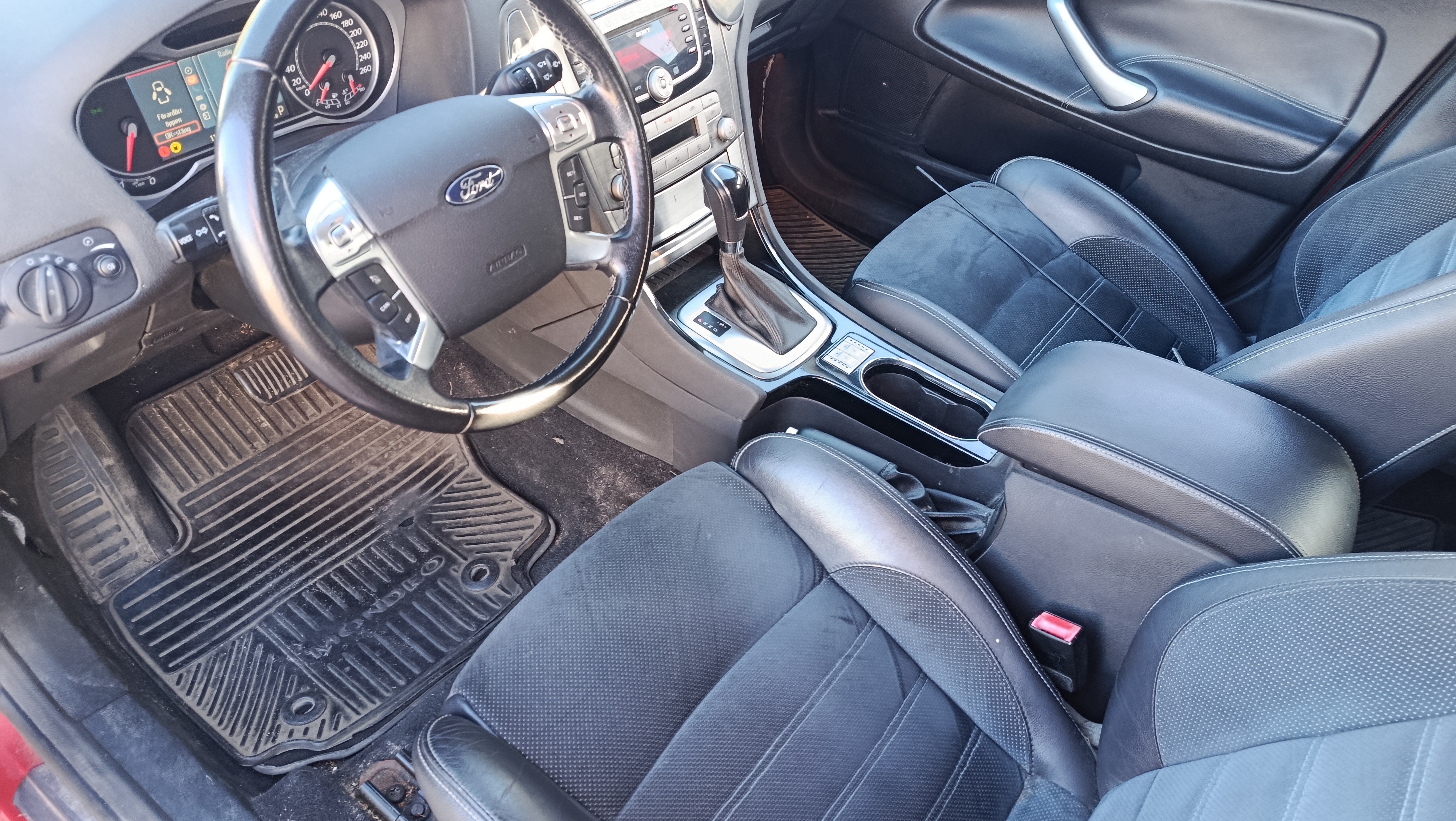 Ford Mondeo 2009, bild 3/4