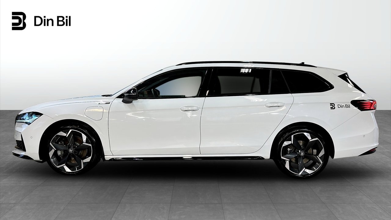 Skoda Superb 2026, bild 2/10