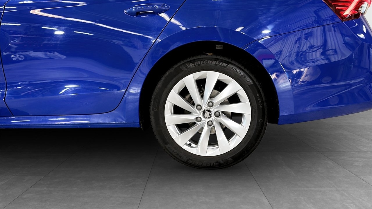 Skoda Octavia 1.5 TSI mHEV Selection 2025, bild 6/10