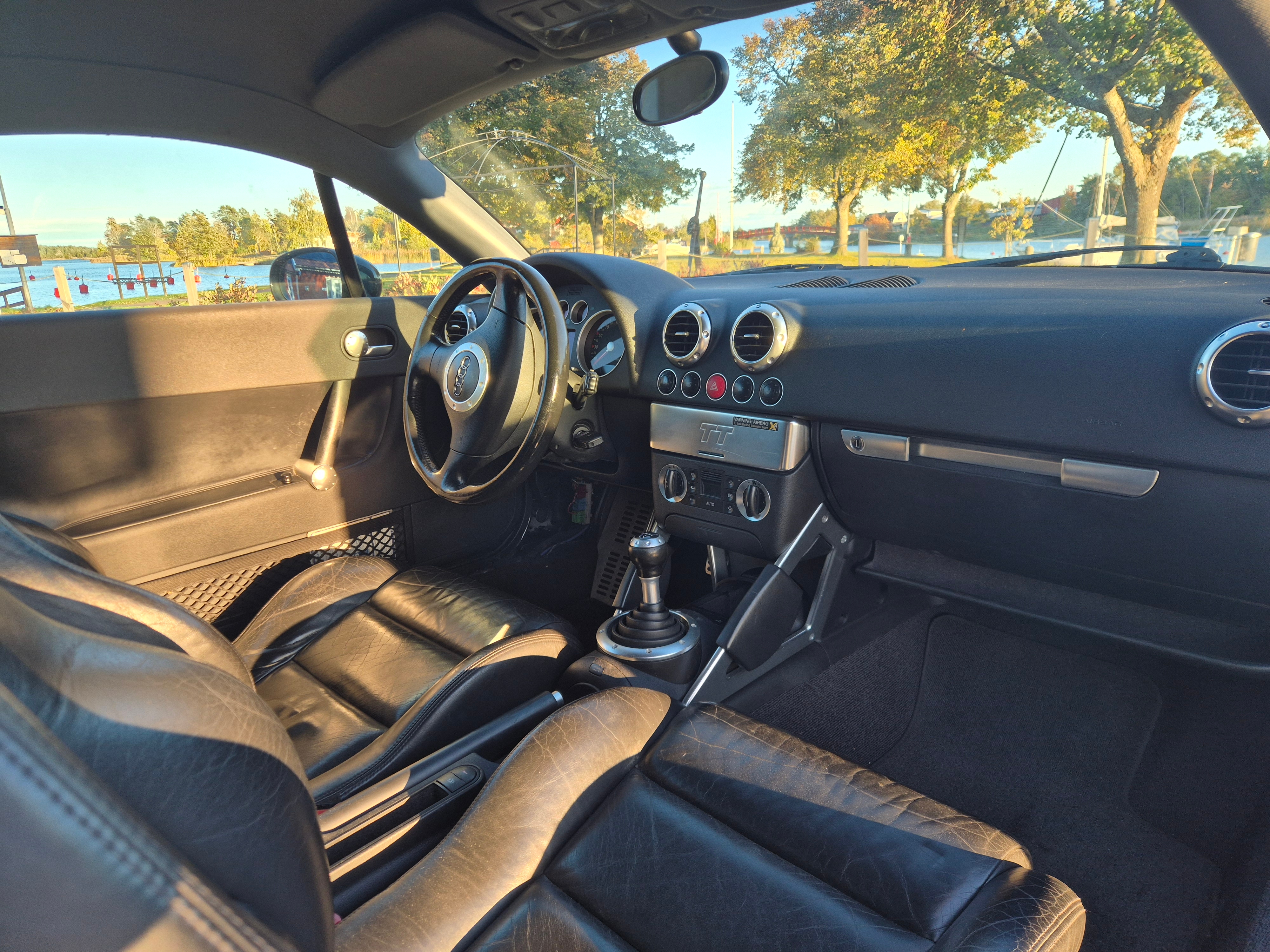 Audi TT Coupé 1.8 T Manuell 2001, bild 5/7