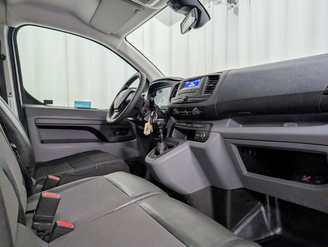 Peugeot Expert 2018, bild 7/10