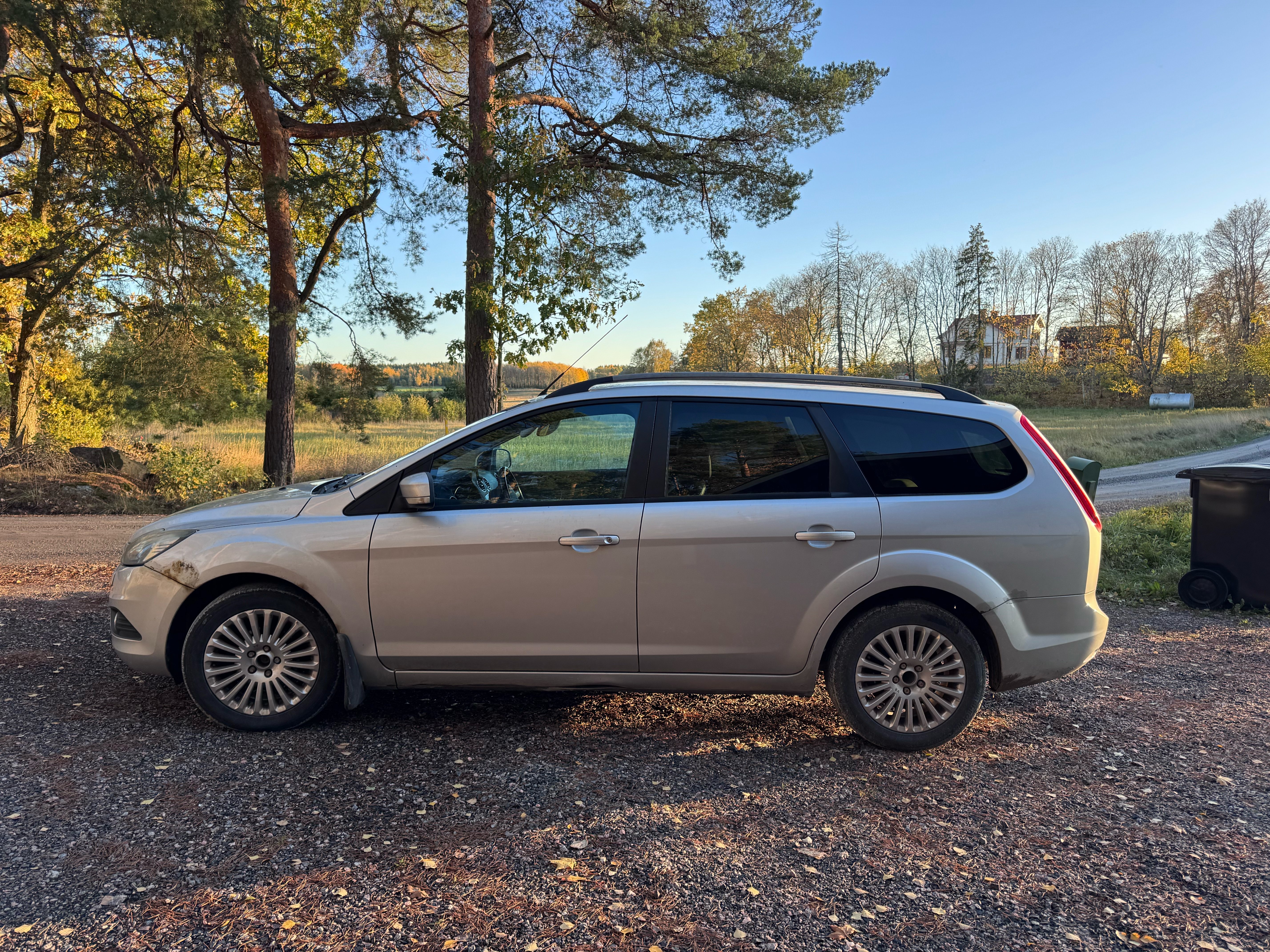 Ford Focus 2010, bild 3/3