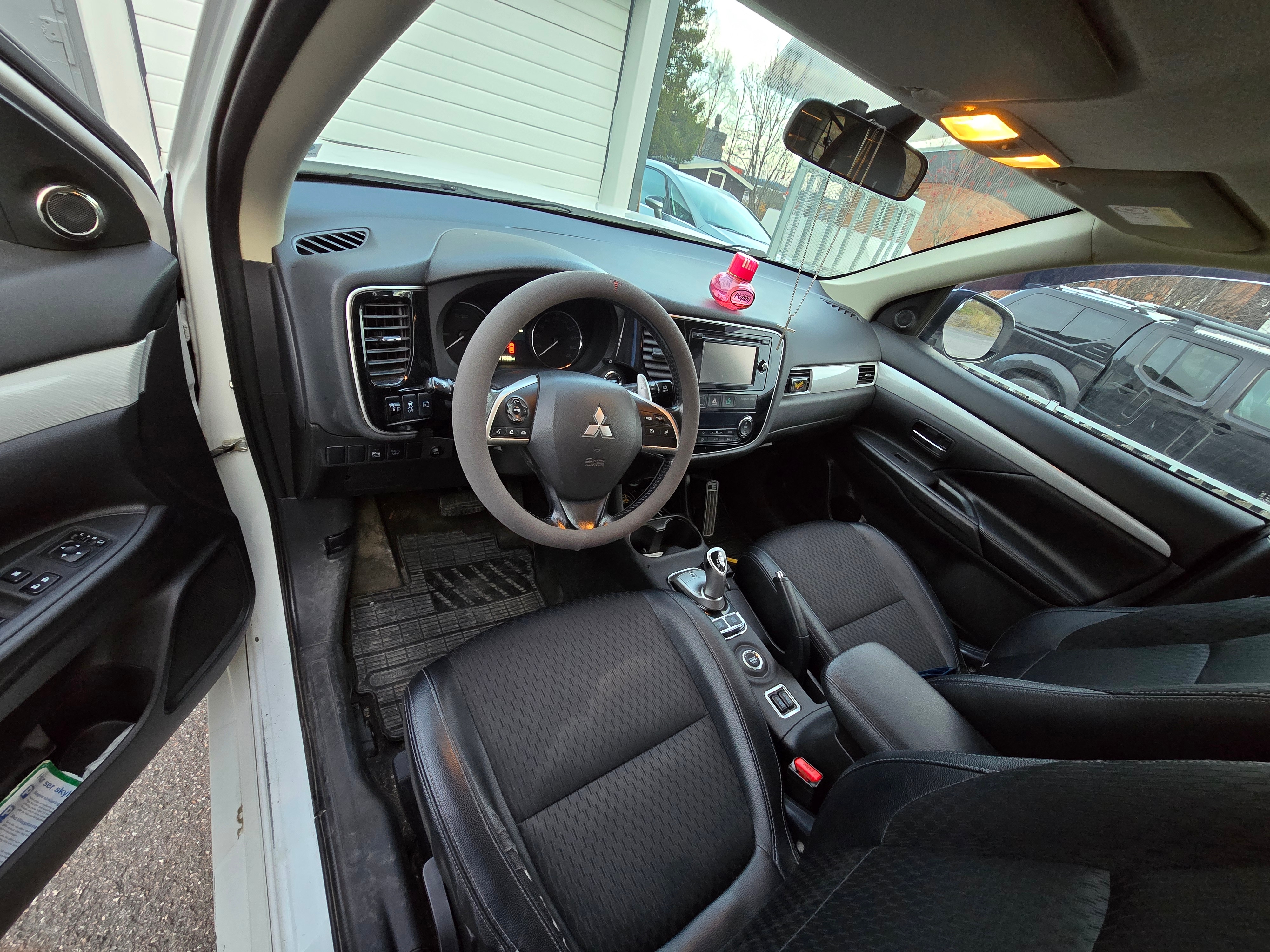 Mitsubishi Outlander 2014, bild 5/10