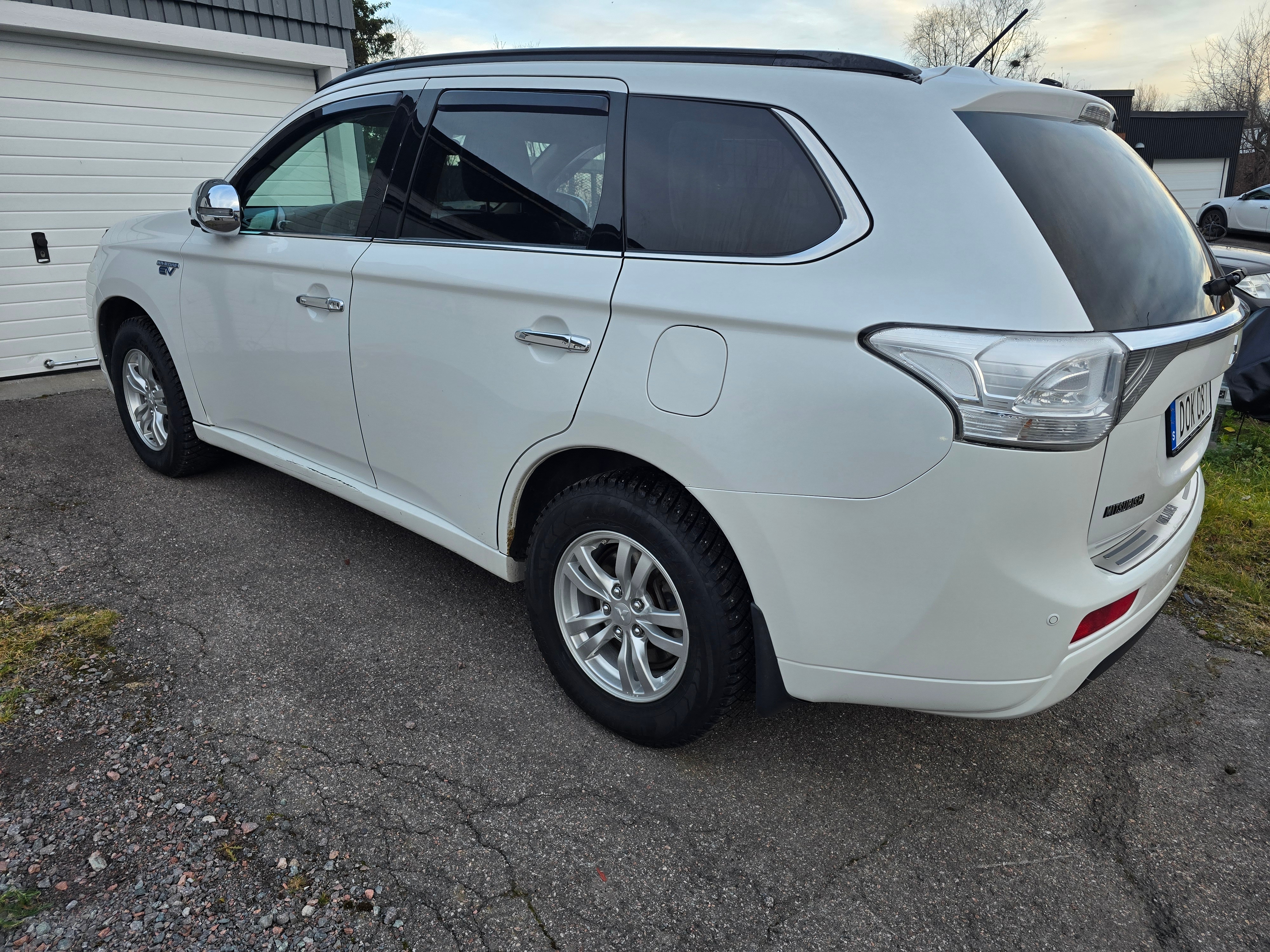 Mitsubishi Outlander 2014, bild 4/10