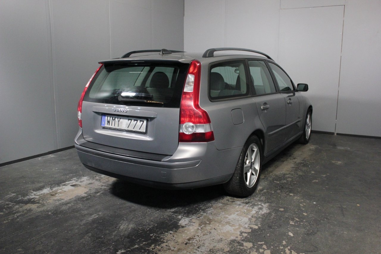 Volvo V50 2.4i Momentum 2005, bild 4/10