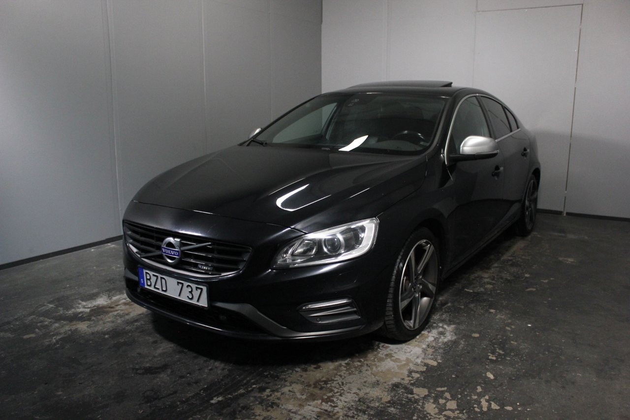 Volvo S60 D4 R-Design Business Edition 2014, bild 2/10