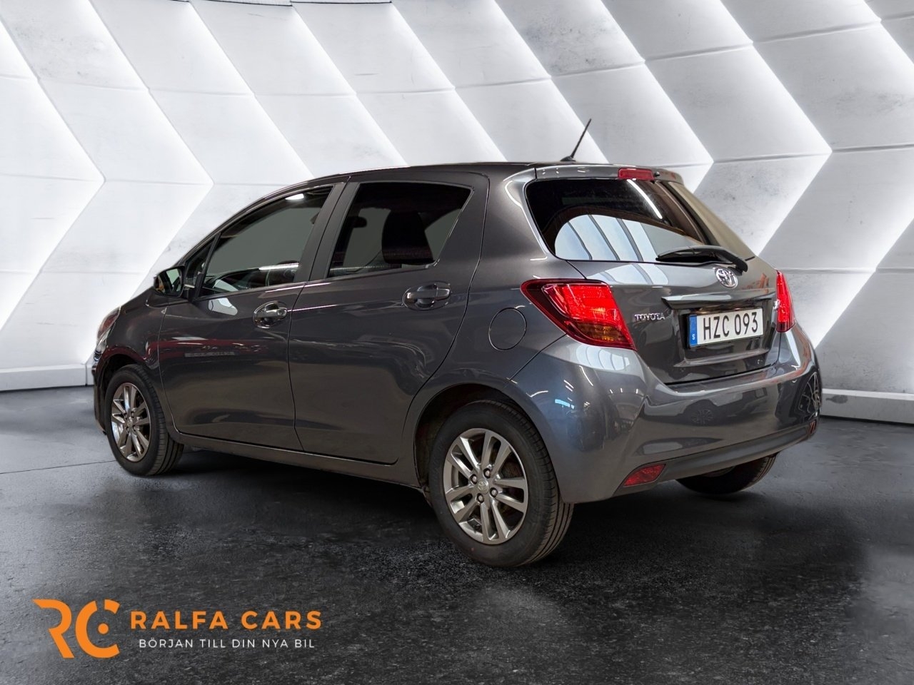 Toyota Yaris 2015, bild 4/10