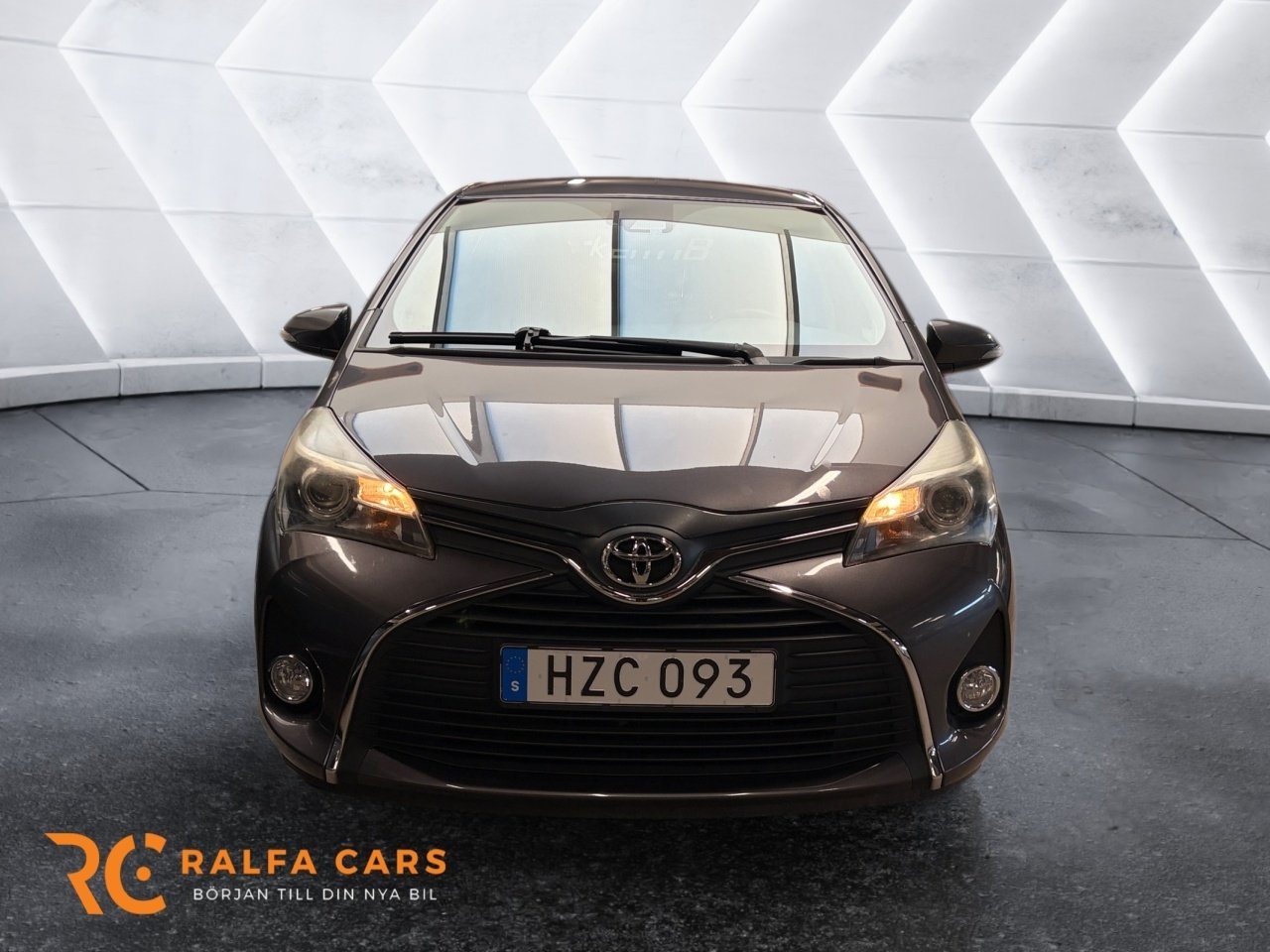 Toyota Yaris 2015, bild 6/10