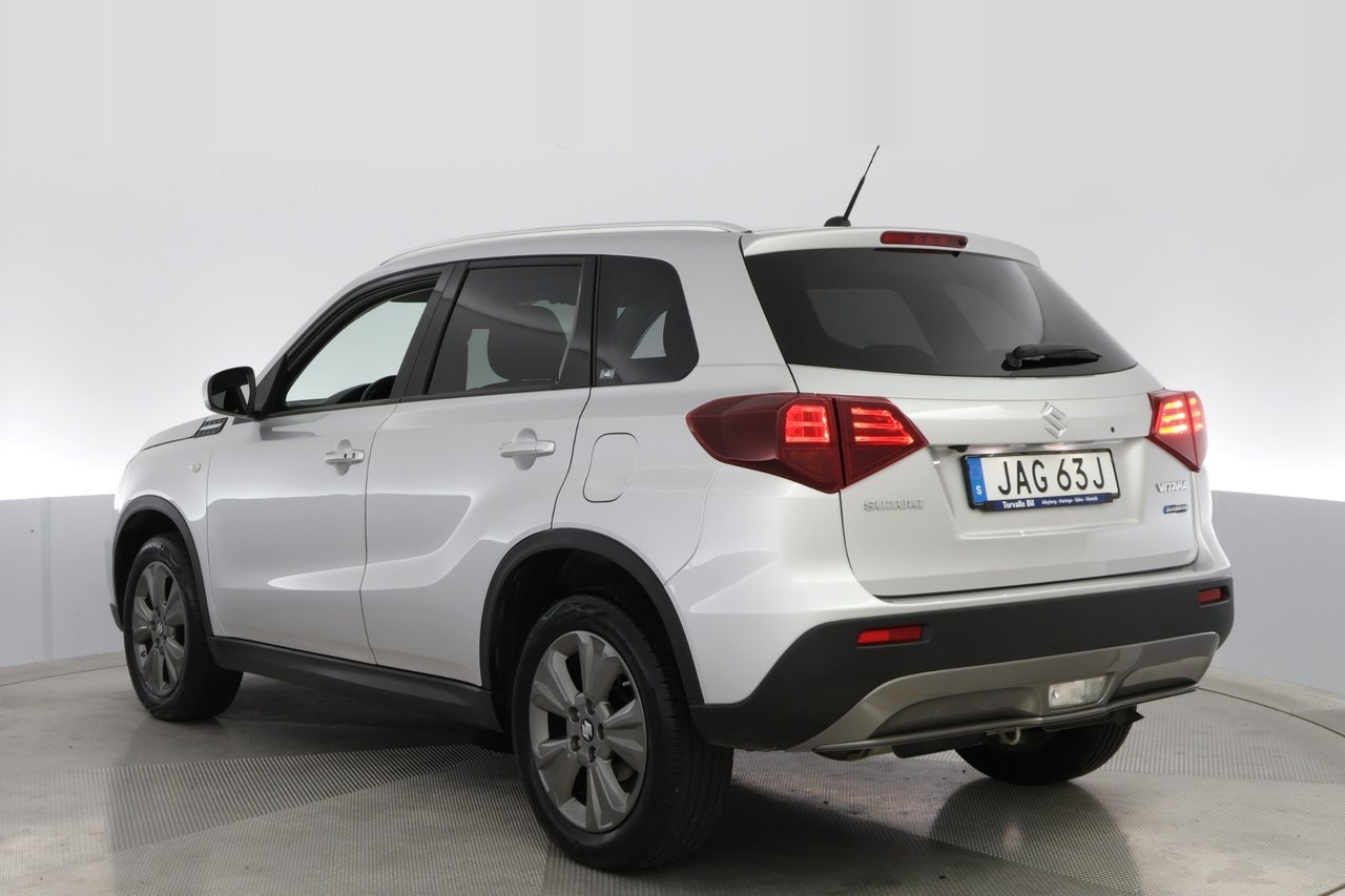 Suzuki Vitara HEV AllGrip 115HK Select 2023, bild 3/10