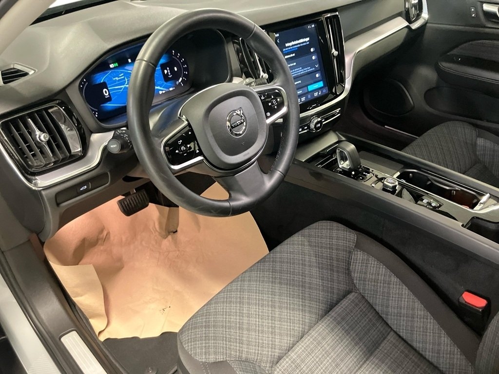 Volvo V60 Cross Country 2024, bild 7/10