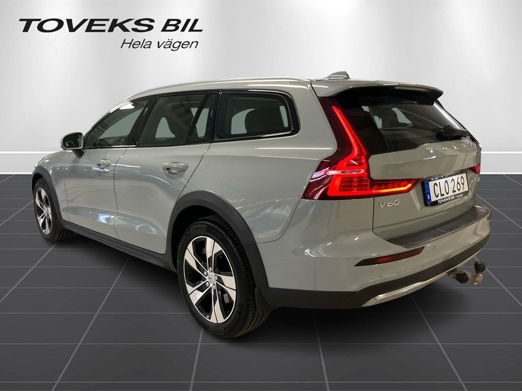 Volvo V60 Cross Country 2024, bild 3/10