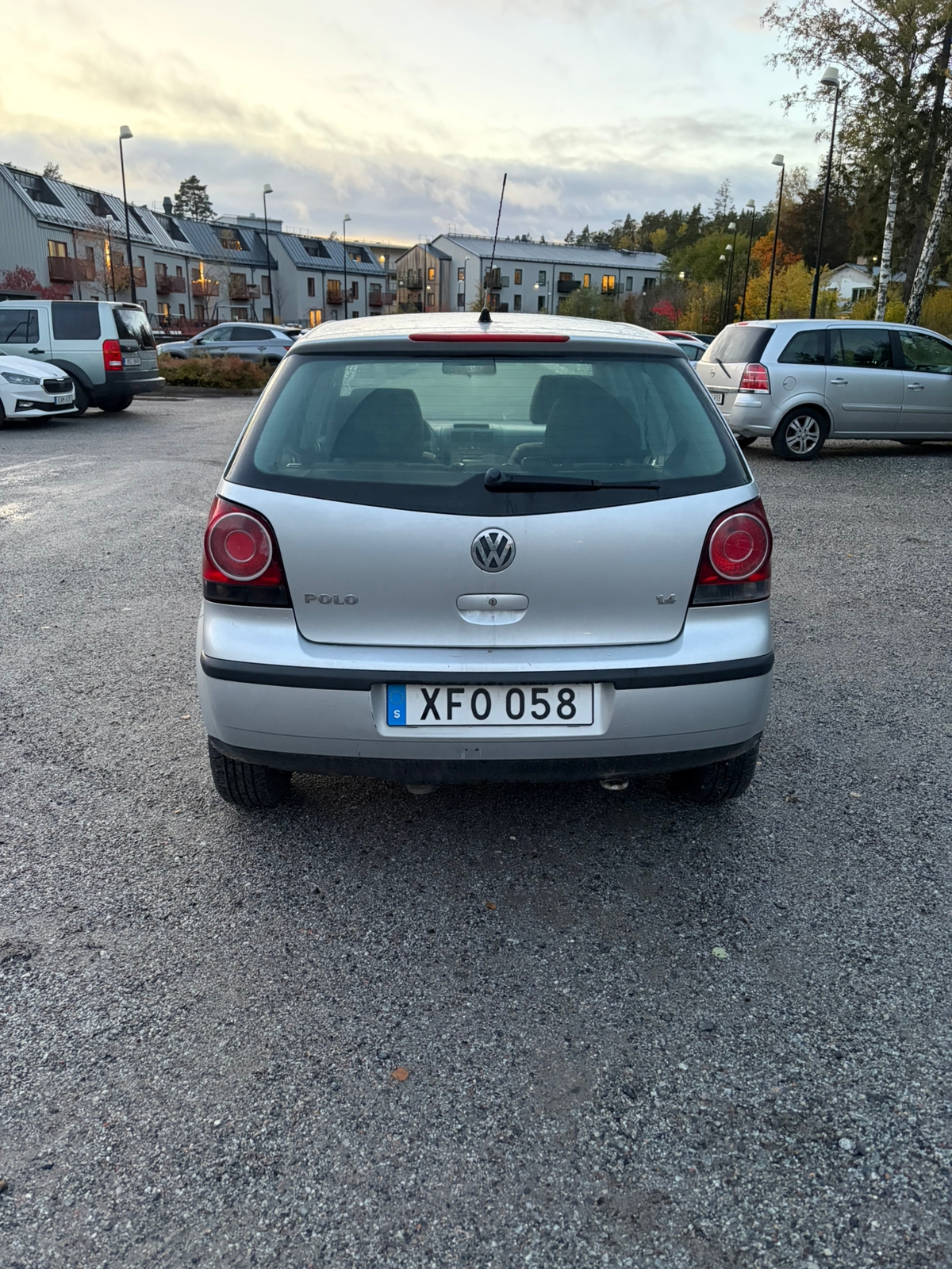 Volkswagen Polo 5-dörrar 1.4 Manuell 2006, bild 2/10