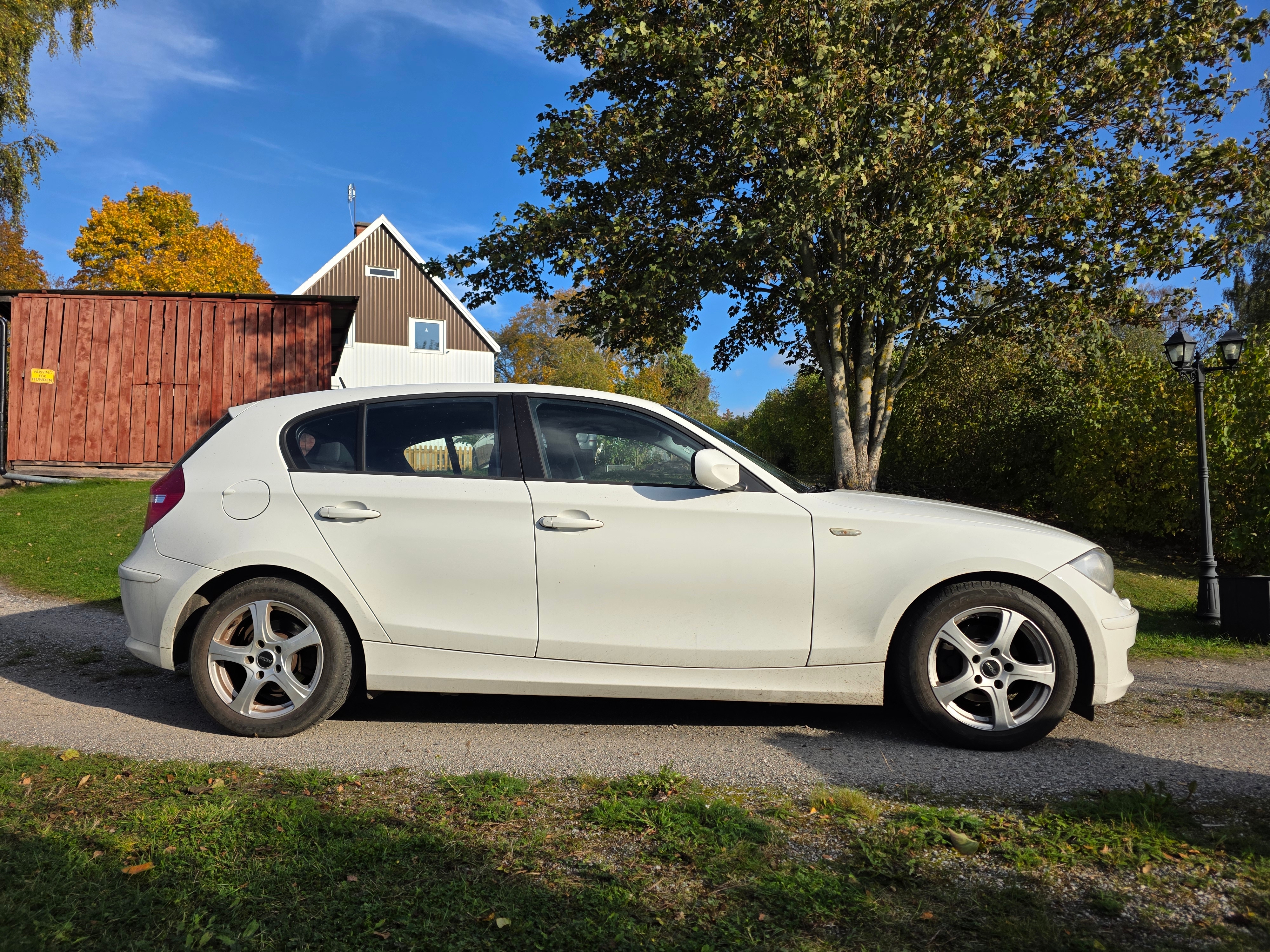 BMW 116 d Manuell 2011, bild 4/5