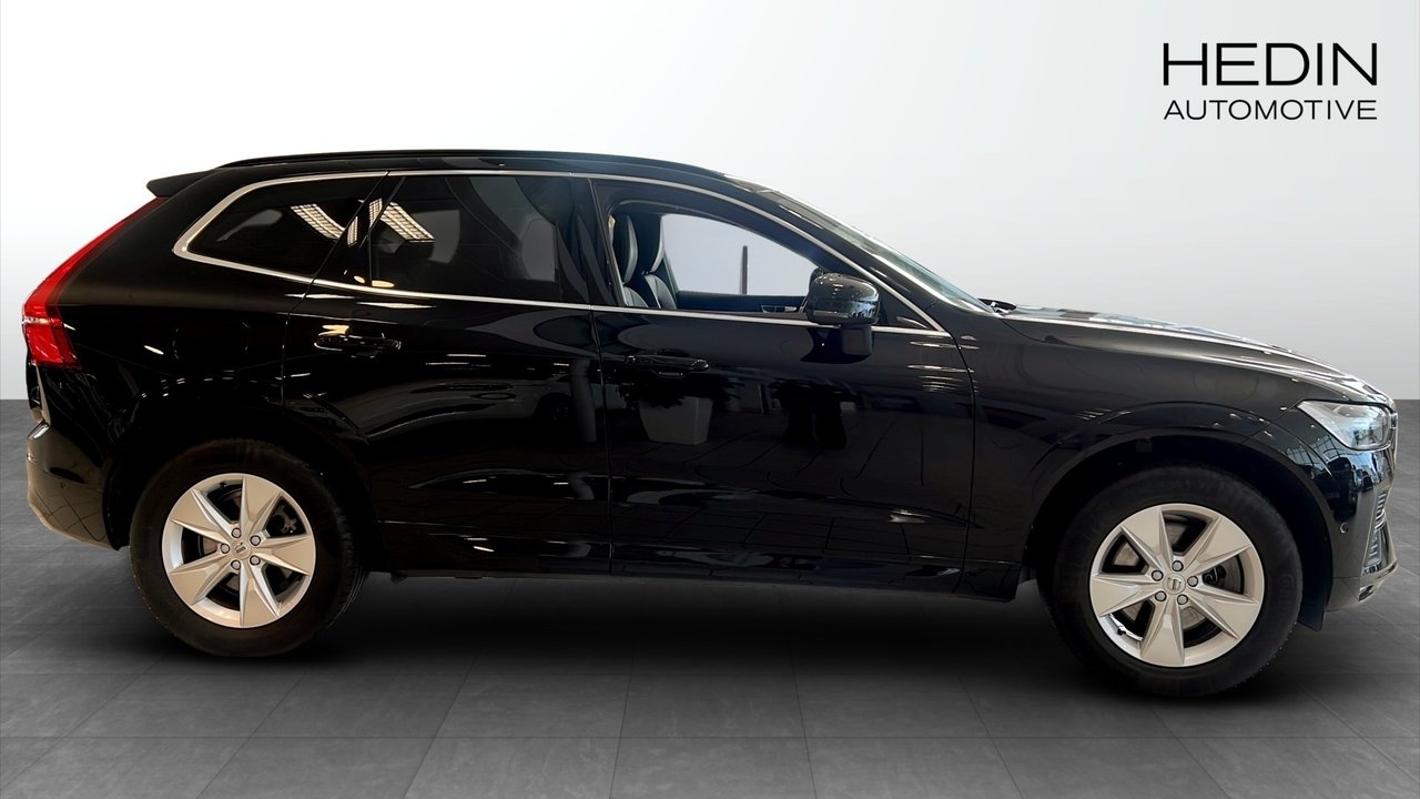 Volvo XC60 B5 250 hk Drag 2022, bild 6/10