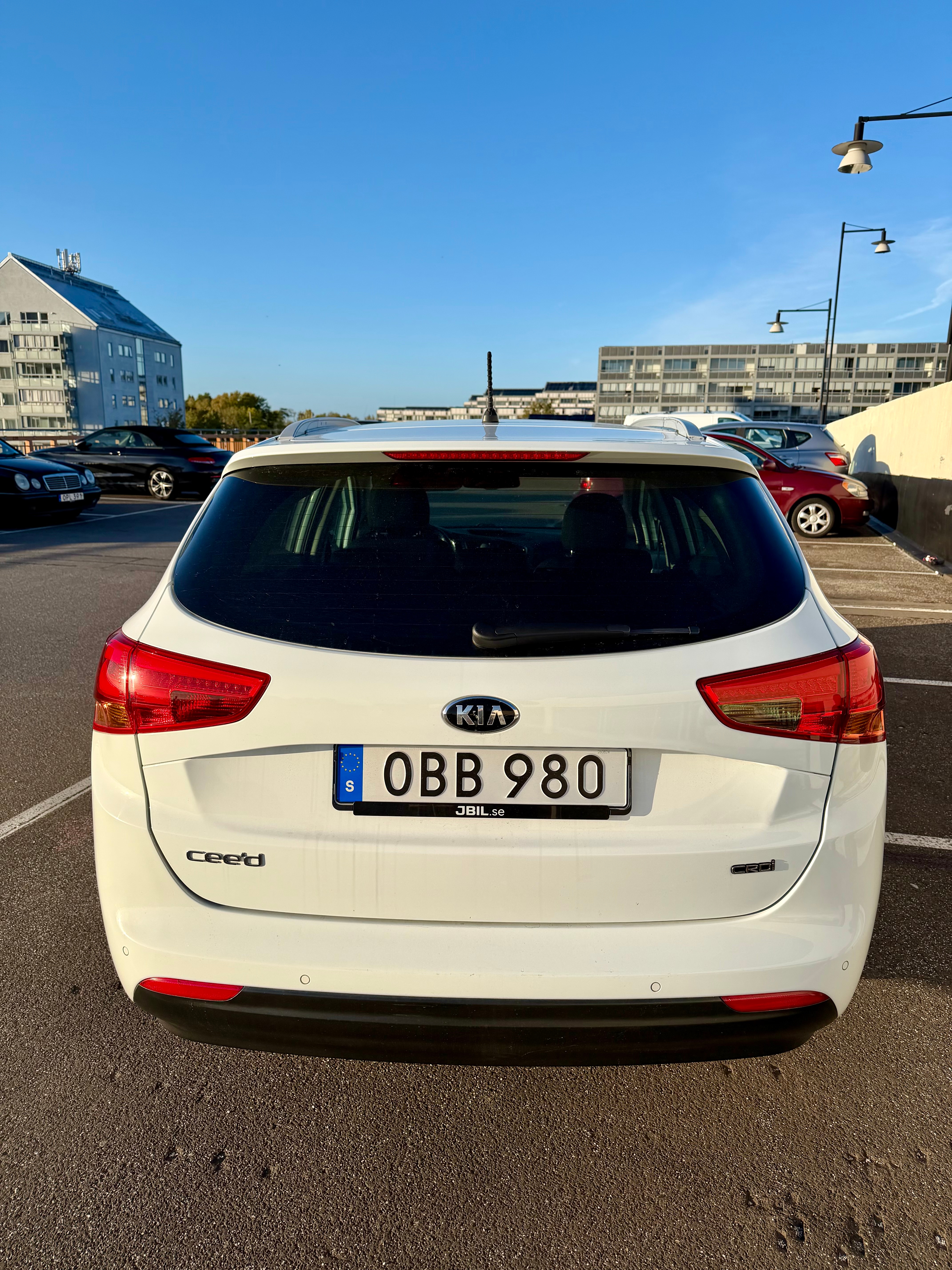 Kia Ceed 1.6 CRDi 128 2013, bild 4/16