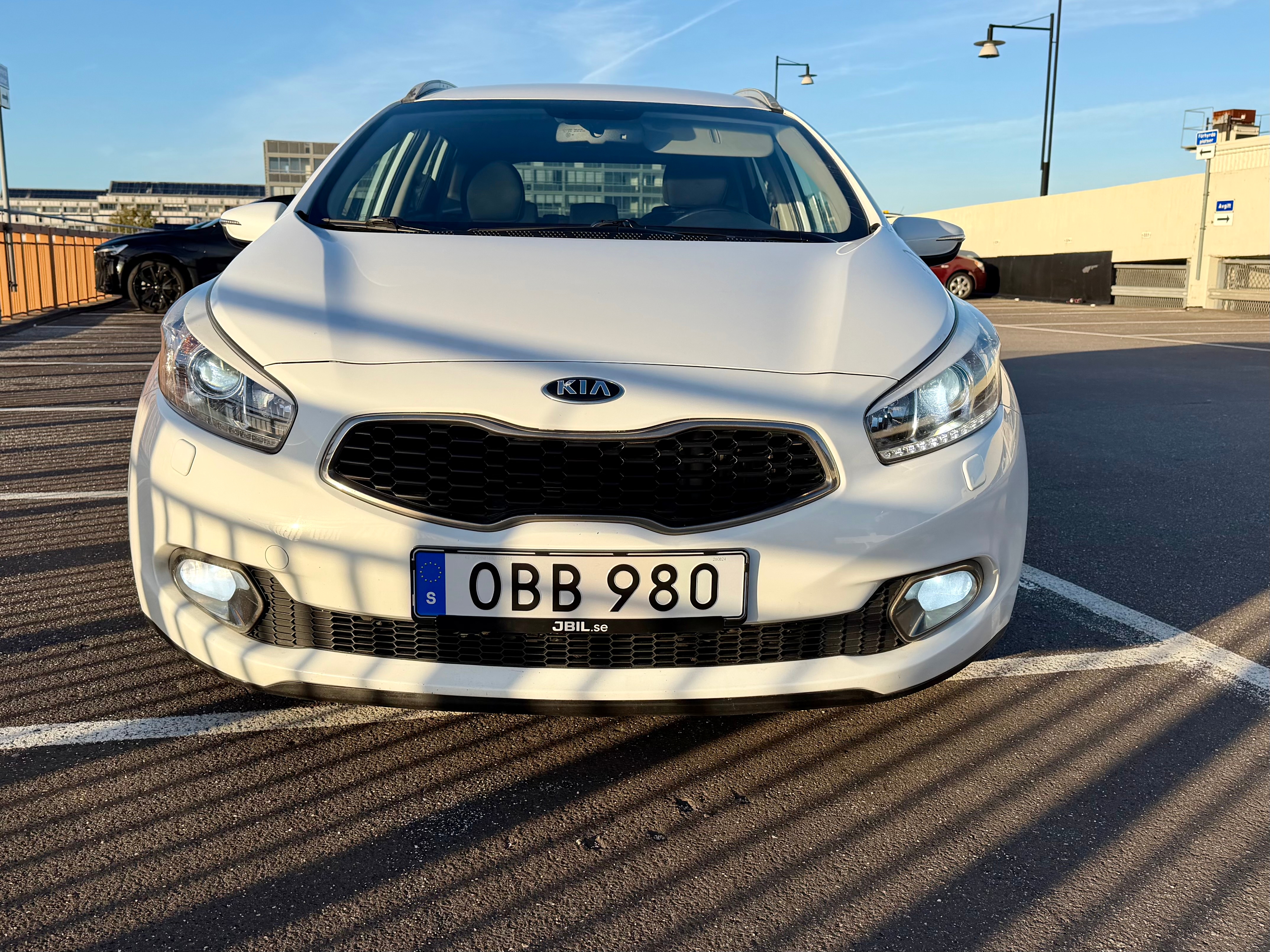 Kia Ceed 1.6 CRDi 128 2013, bild 5/16