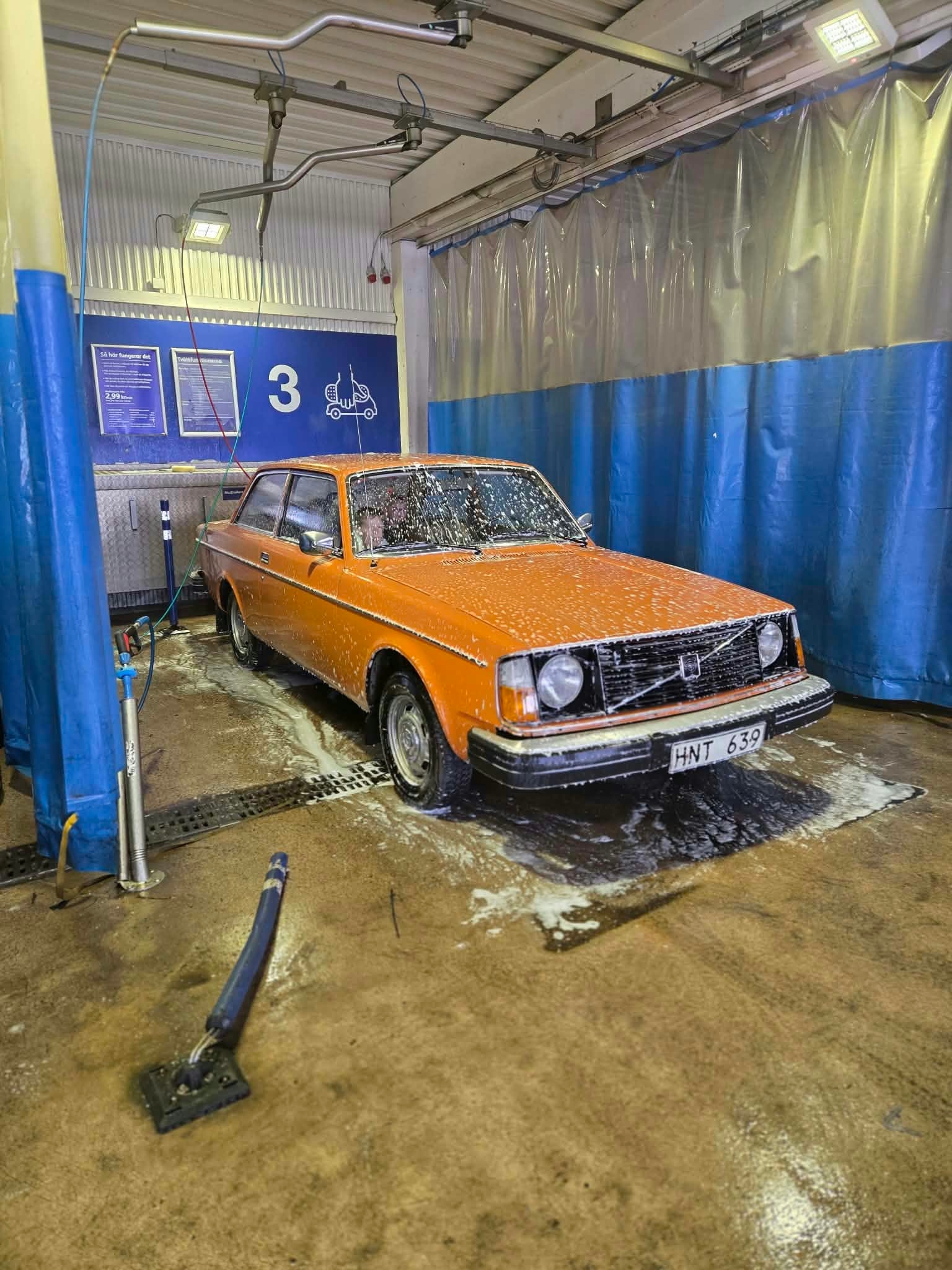 Volvo 242 2.0 Manuell 1975, bild 7/7