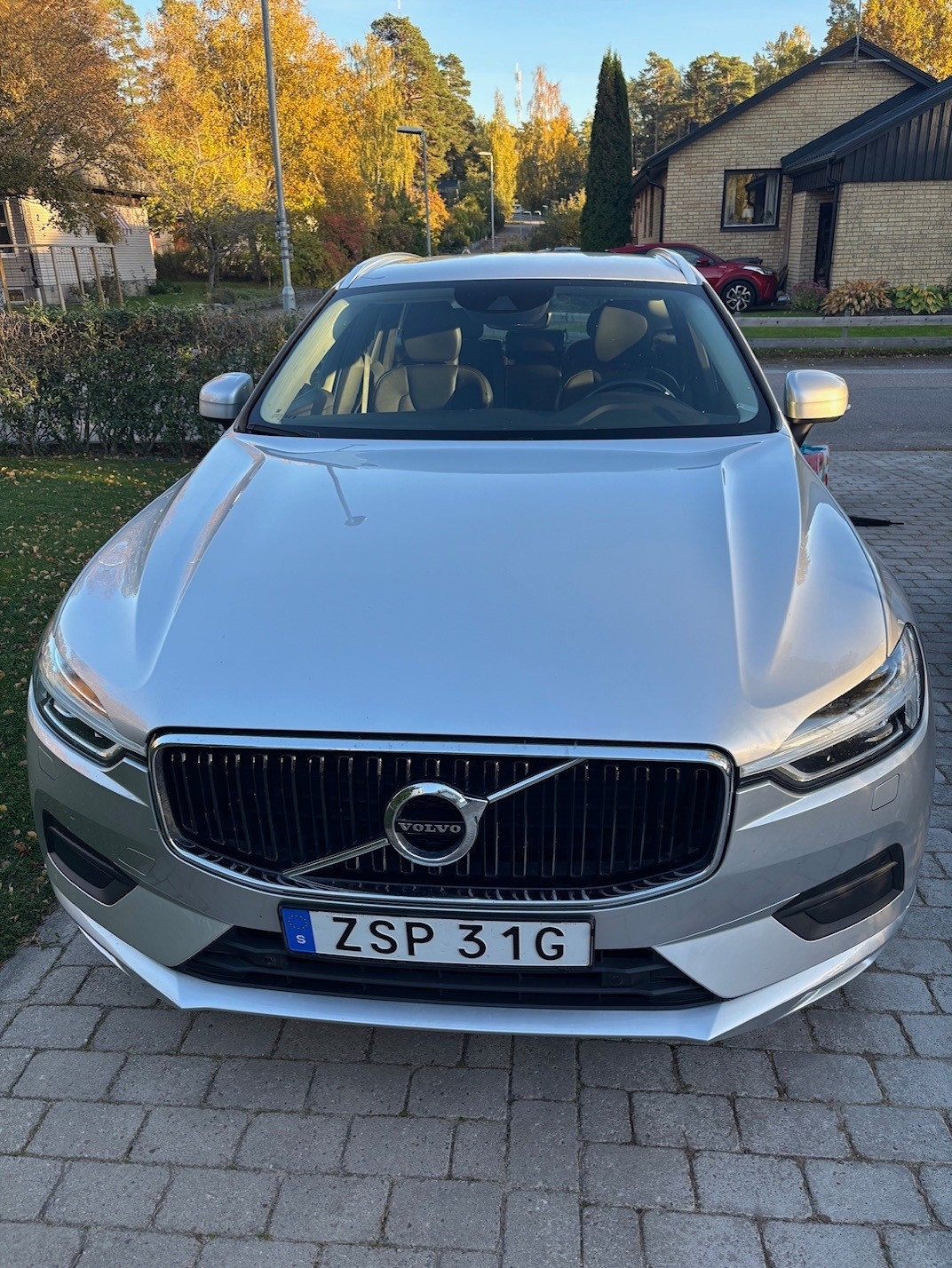 Volvo XC60 D4 Geartronic 2020, bild 3/5