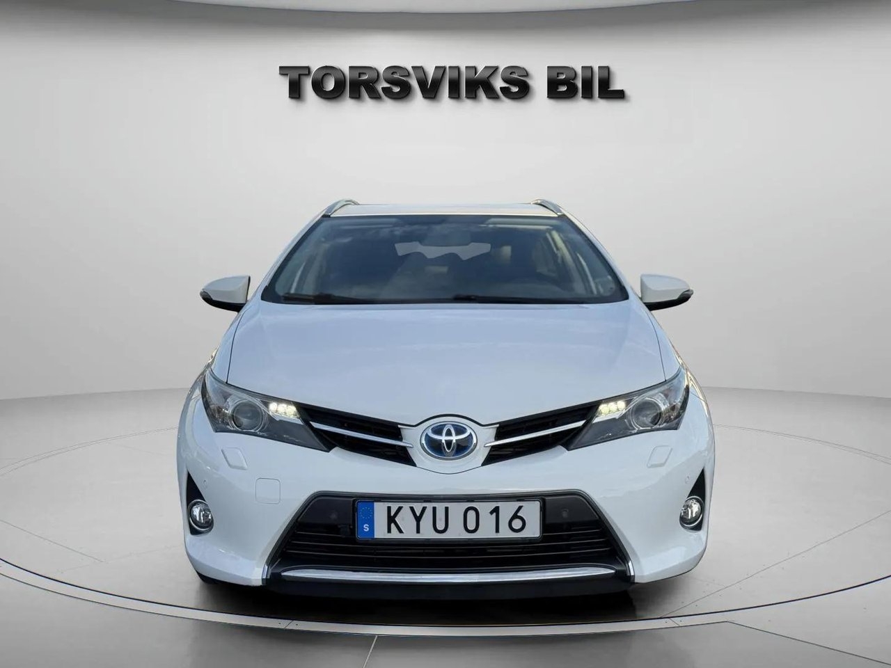 Toyota Auris 2015, bild 7/10