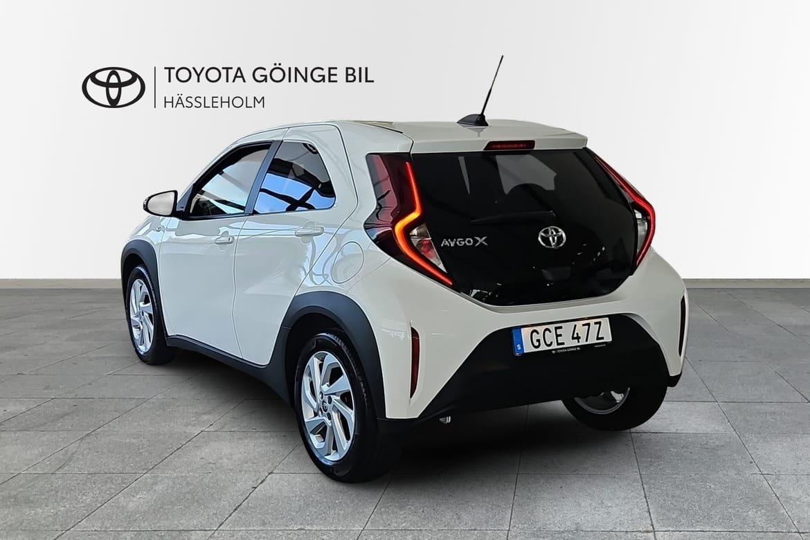 Toyota Aygo X 1,0 S-CVT PLA 2025, bild 2/10