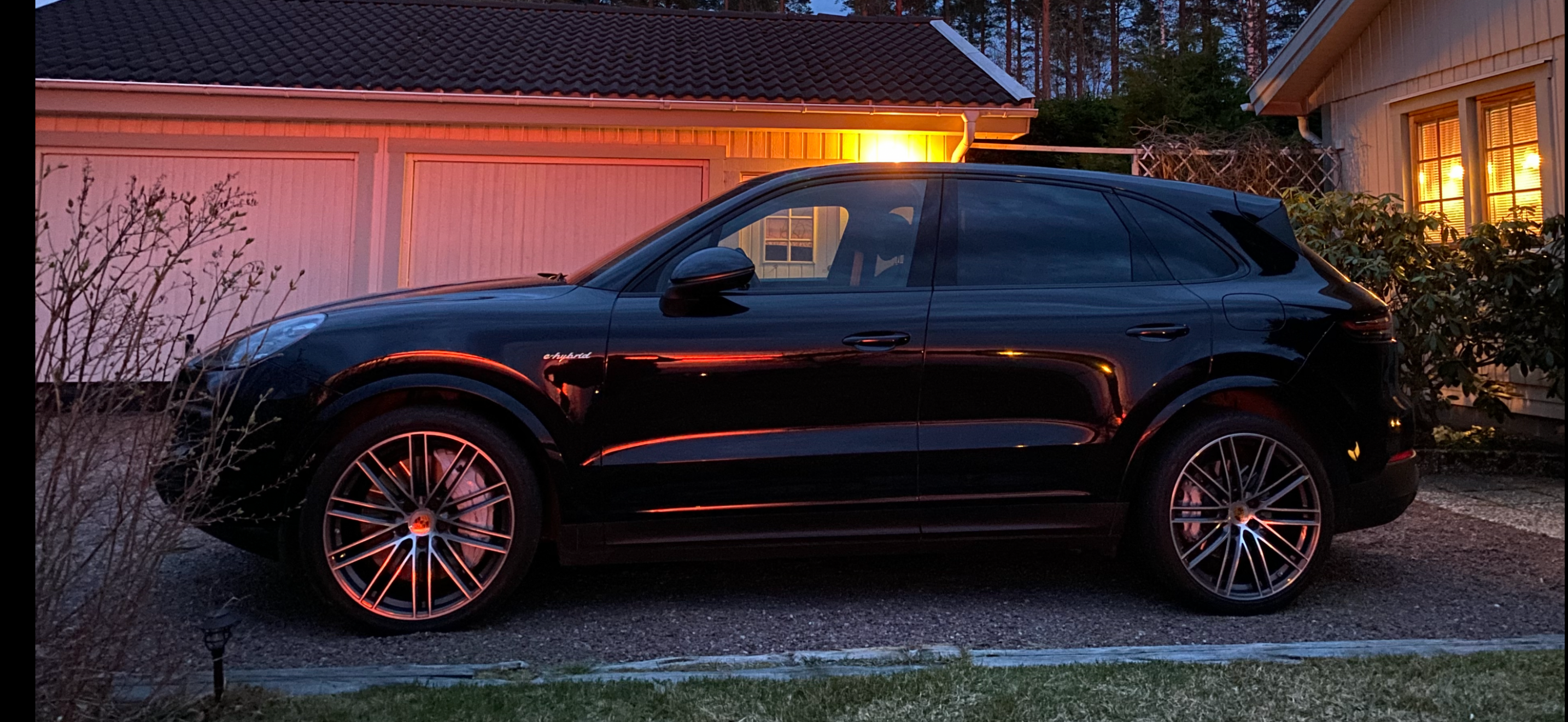 Porsche Cayenne E-Hybrid TipTronic S 2021, bild 4/8