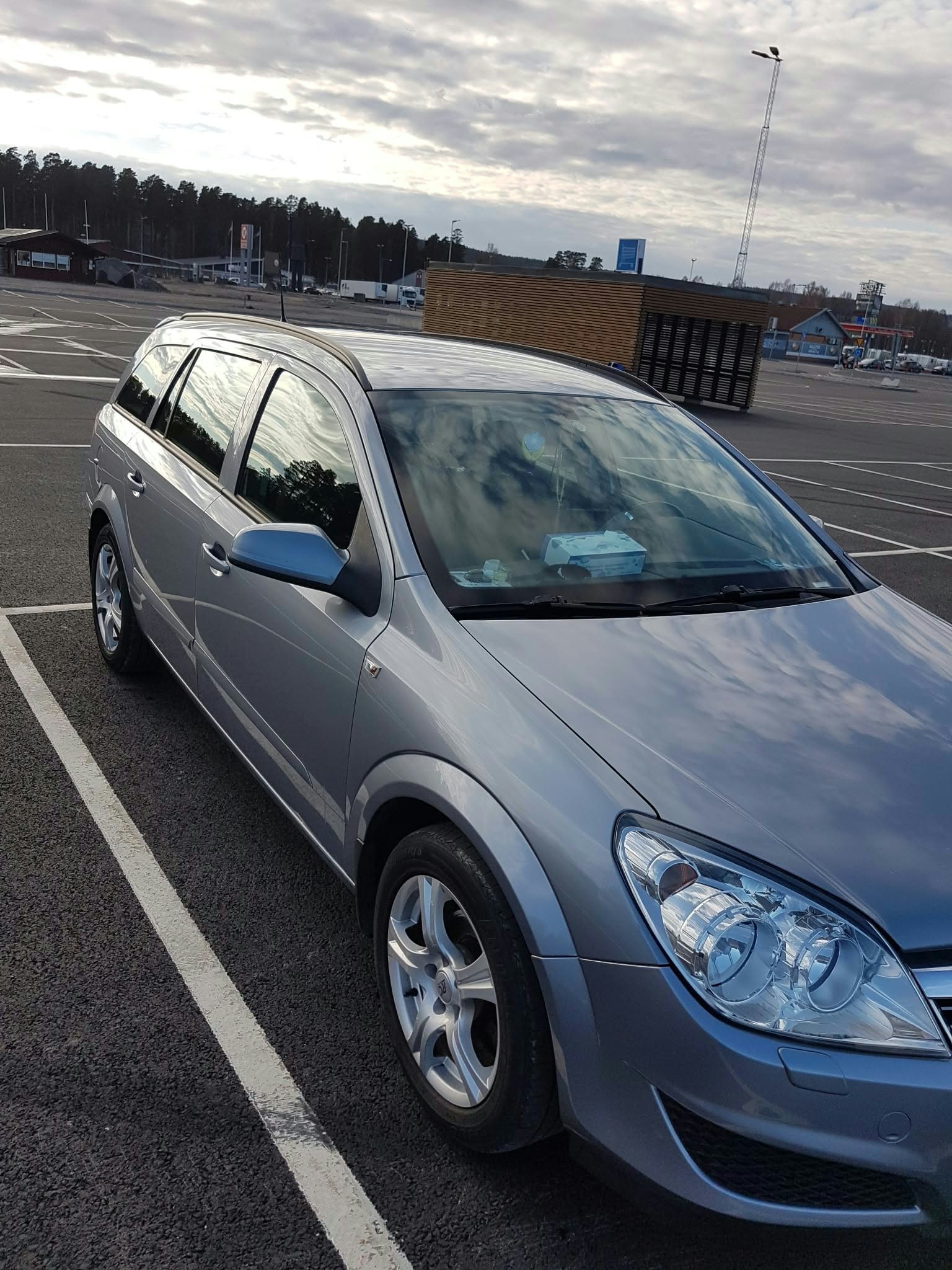 Opel Astra 1.8 2007, bild 2/7