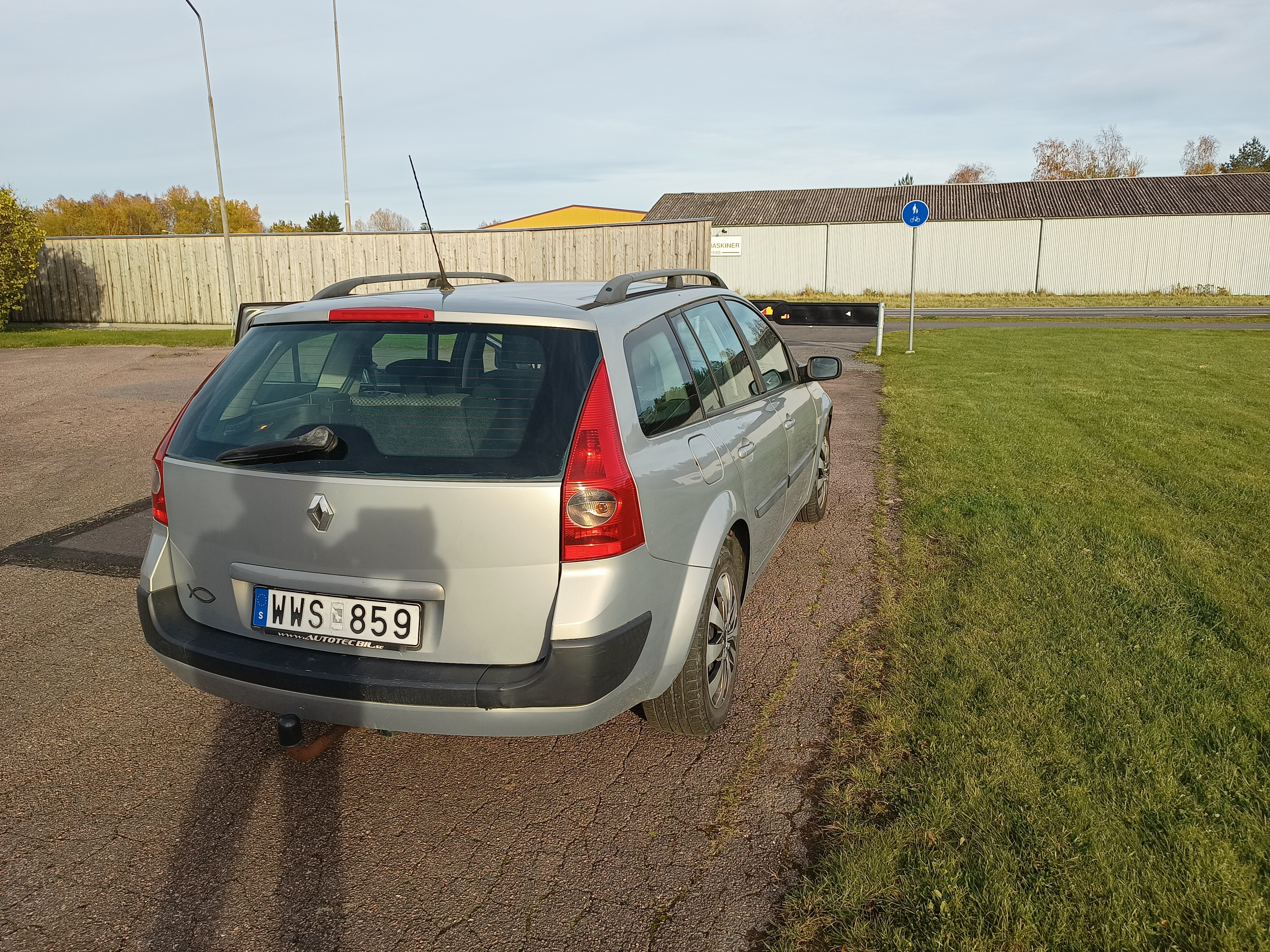 Renault Megane II Grandtour 2.0 Manuell 2005, bild 3/7