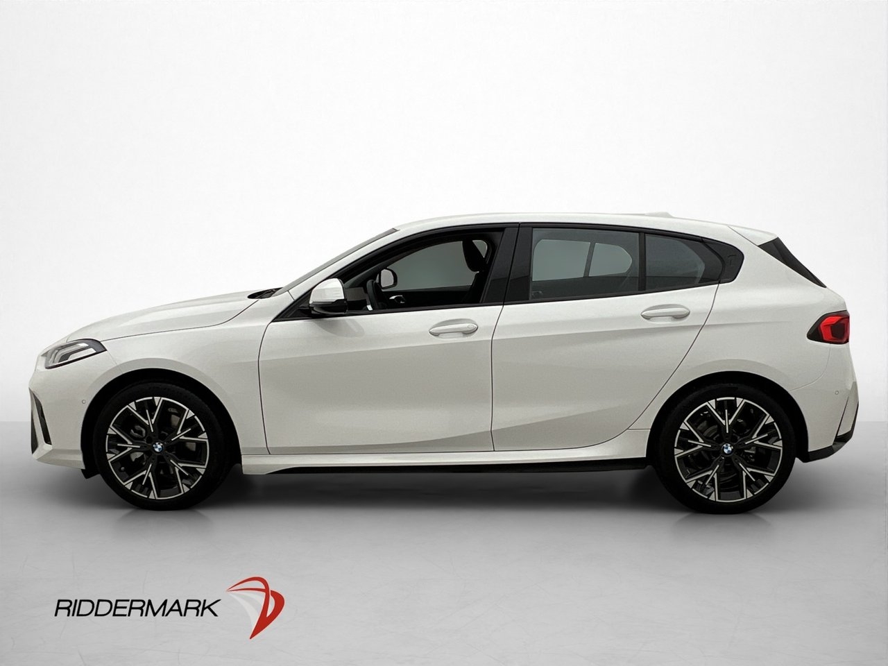 BMW 120 M-Sport Design Shadow-Line 2026, bild 4/10