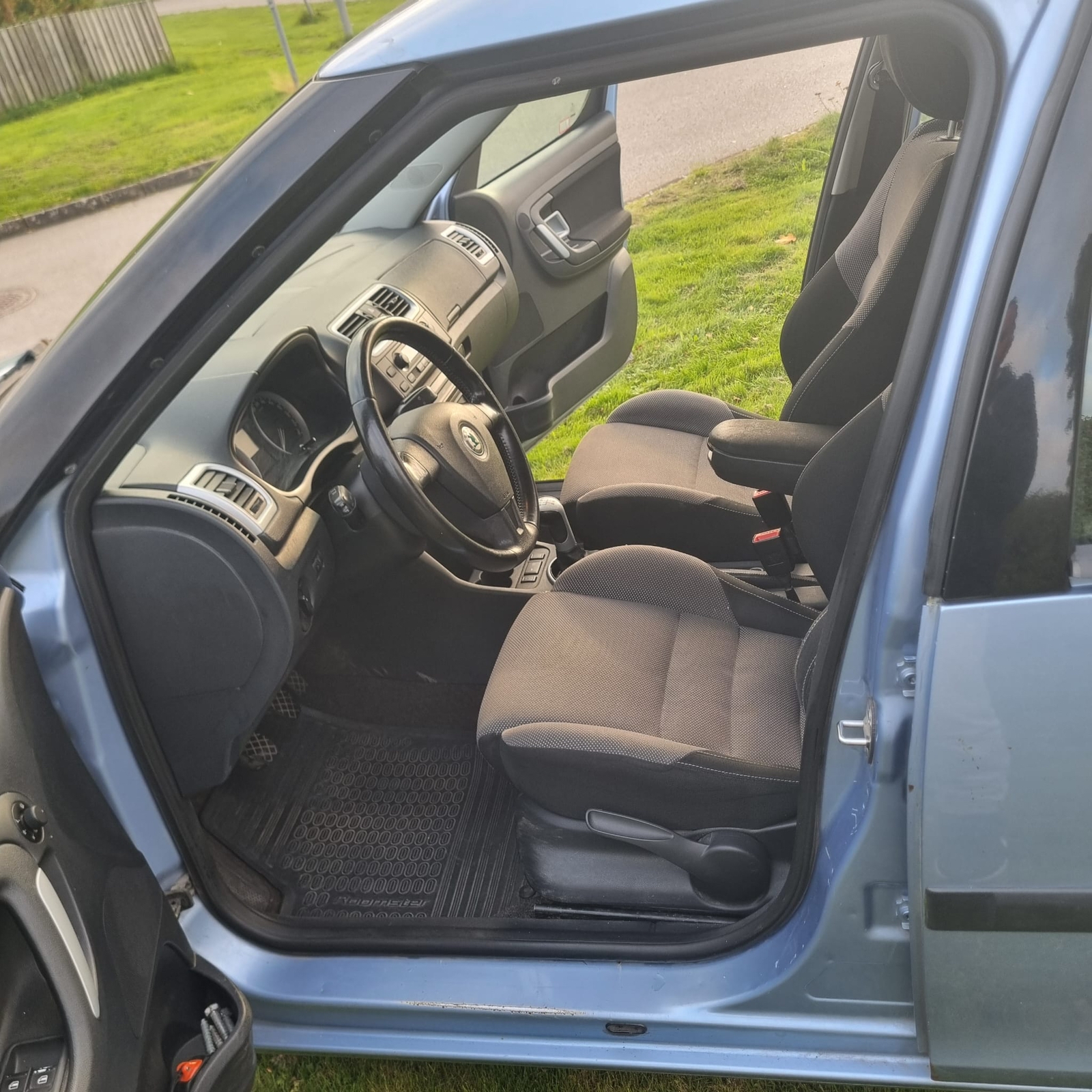 Skoda Roomster 1.4 MPI Manuell 2008, bild 6/9