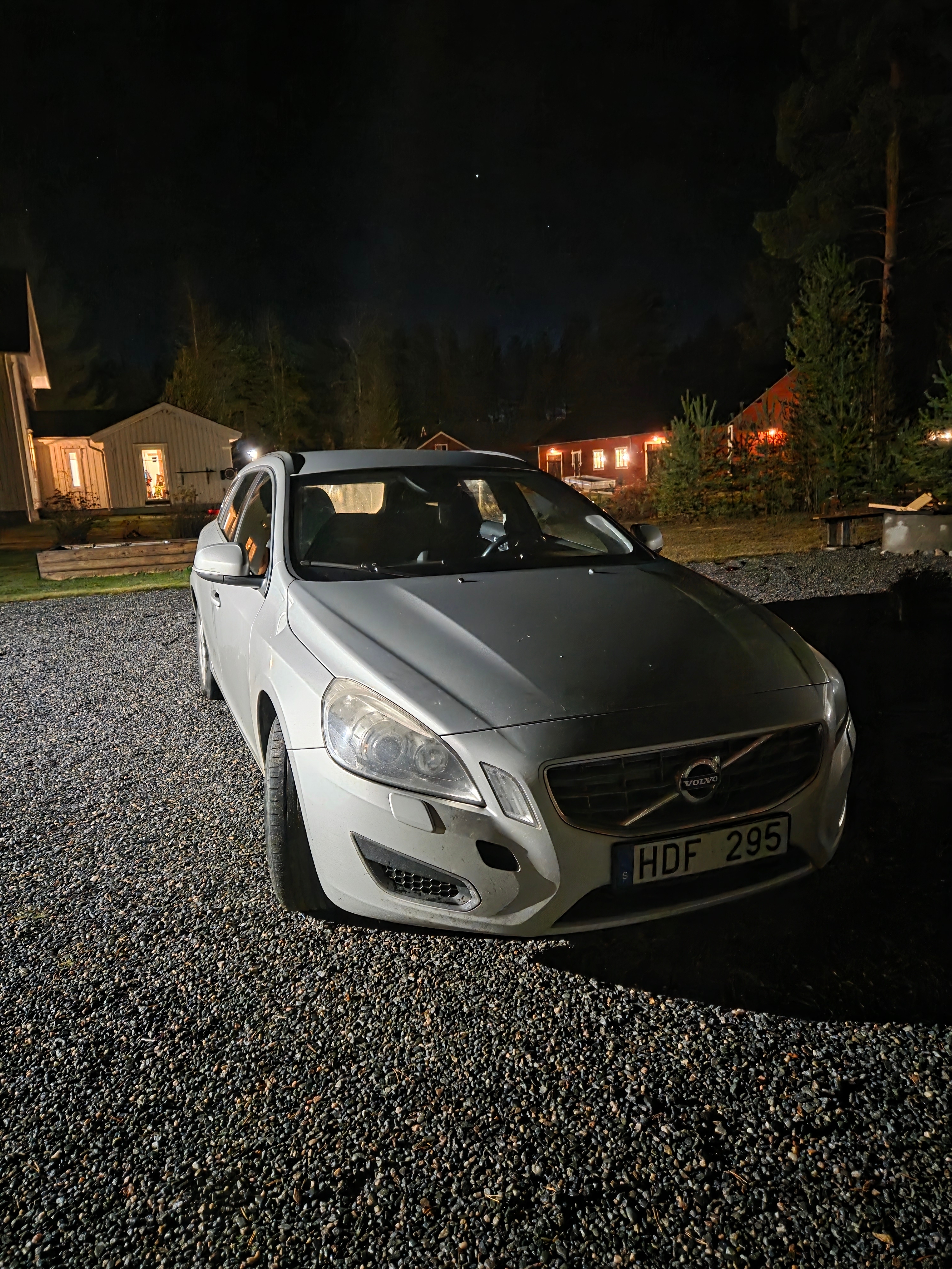 Volvo V60 D2 Powershift 2013, bild 2/2