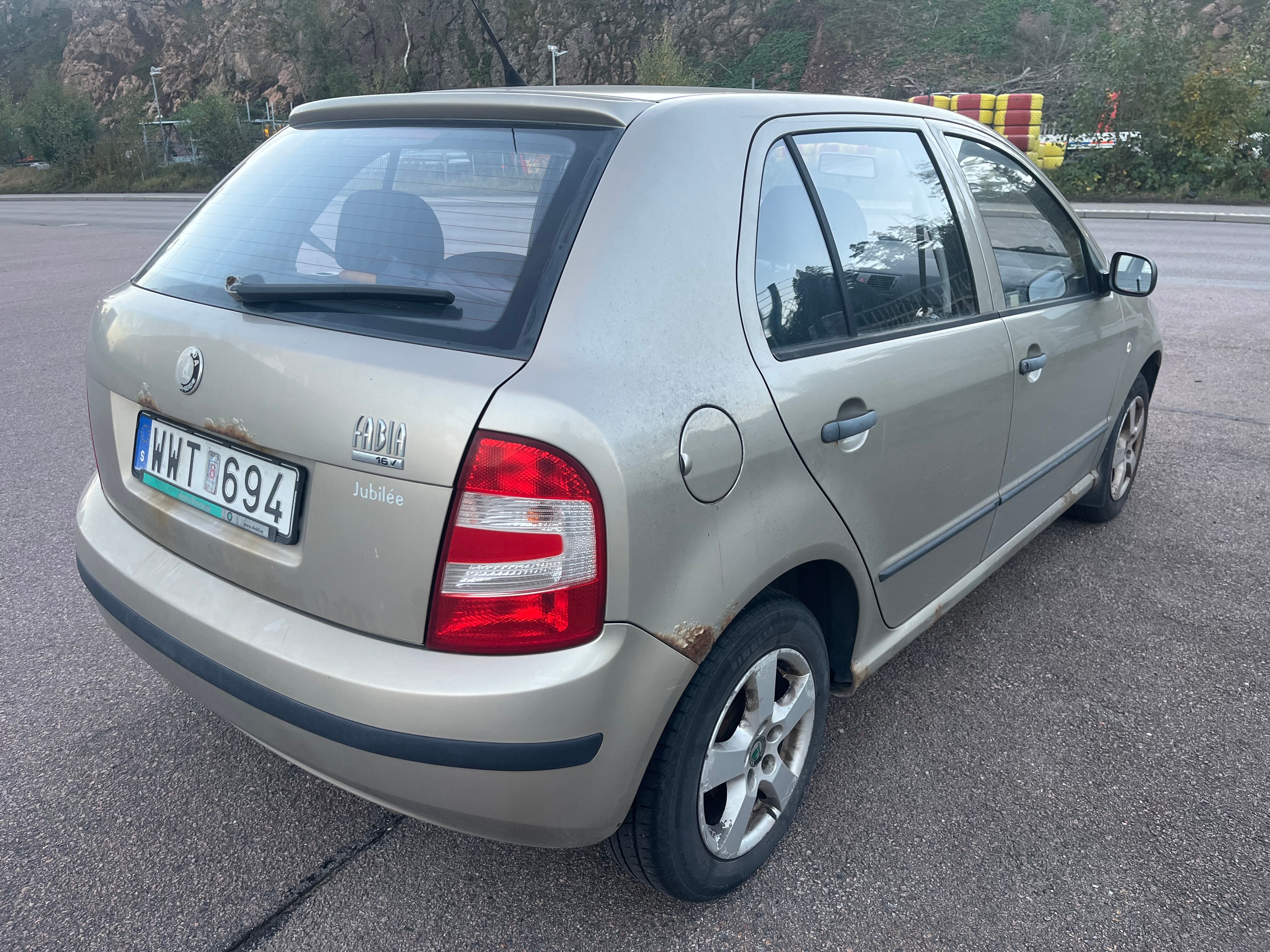 Skoda Fabia 1.4 Manuell 2005, bild 3/8