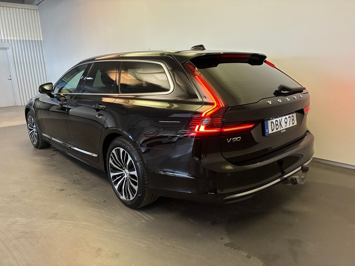 Volvo V90 Recharge T6 Core Edition 2024, bild 6/10