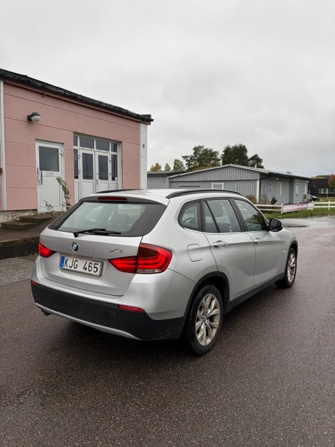 BMW X1 2010, bild 4/10