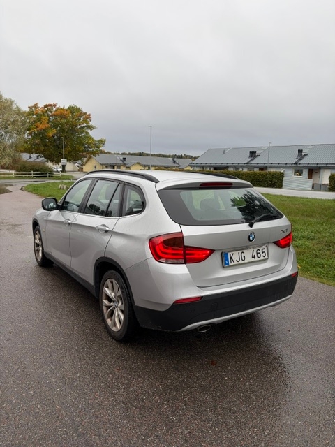 BMW X1 2010, bild 5/10