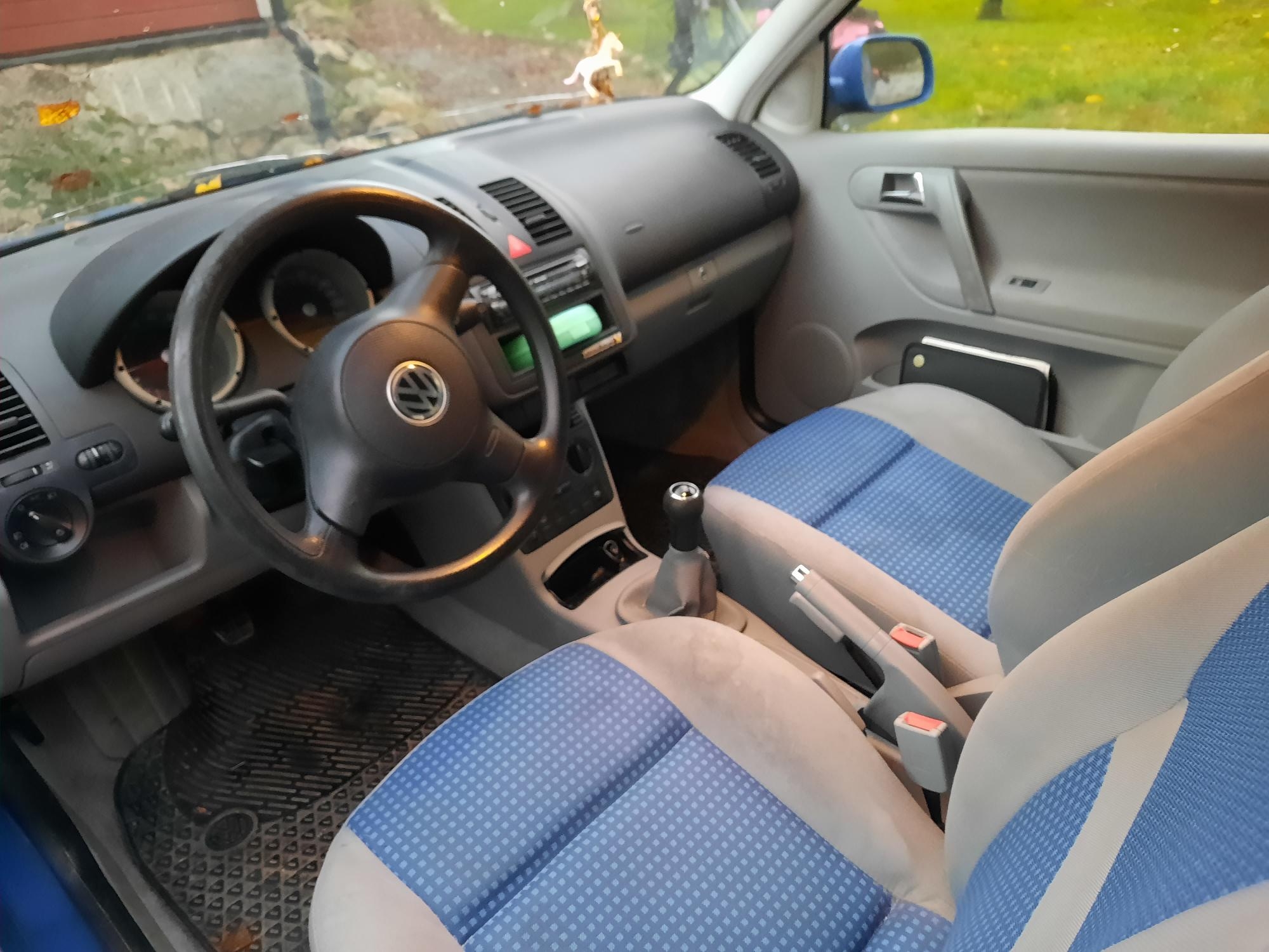 Volkswagen Polo 3-dörrar 1.4 Manuell 2001, bild 2/7