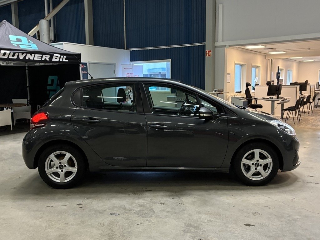 Peugeot 208 2017, bild 3/10