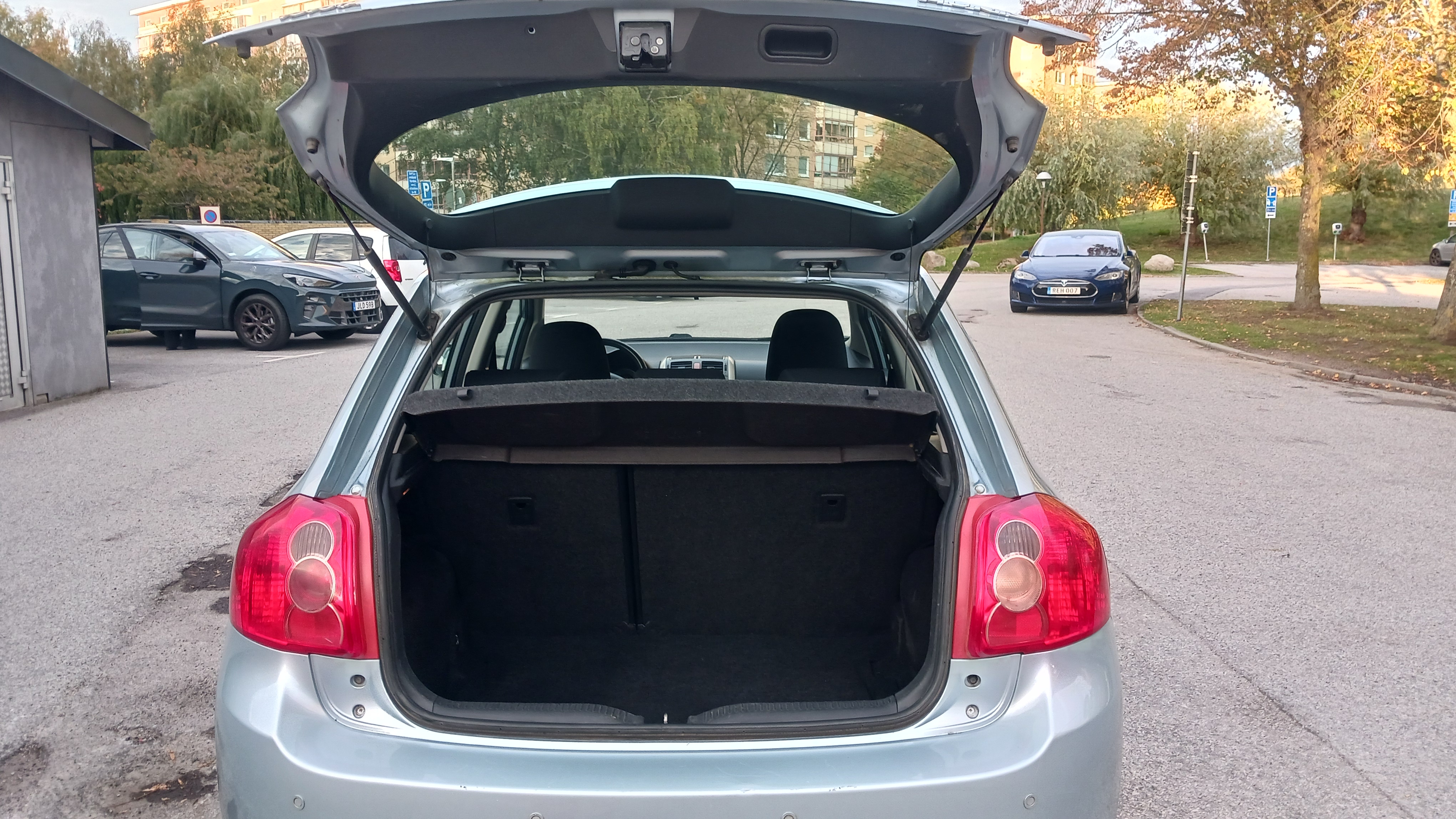 Toyota Auris 1.6 2008, kuva 5/10