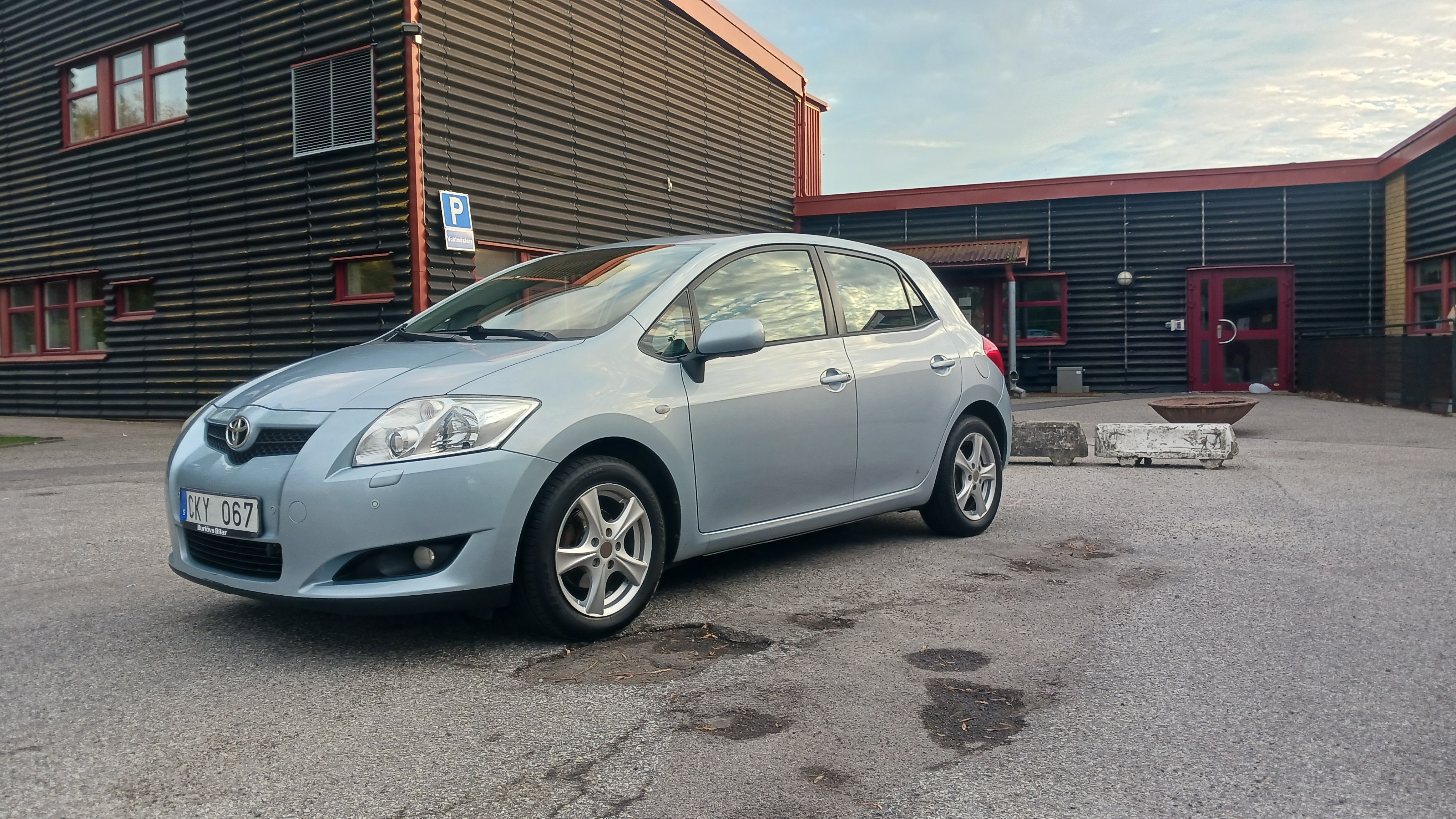 Toyota Auris 1.6 2008, kuva 4/10