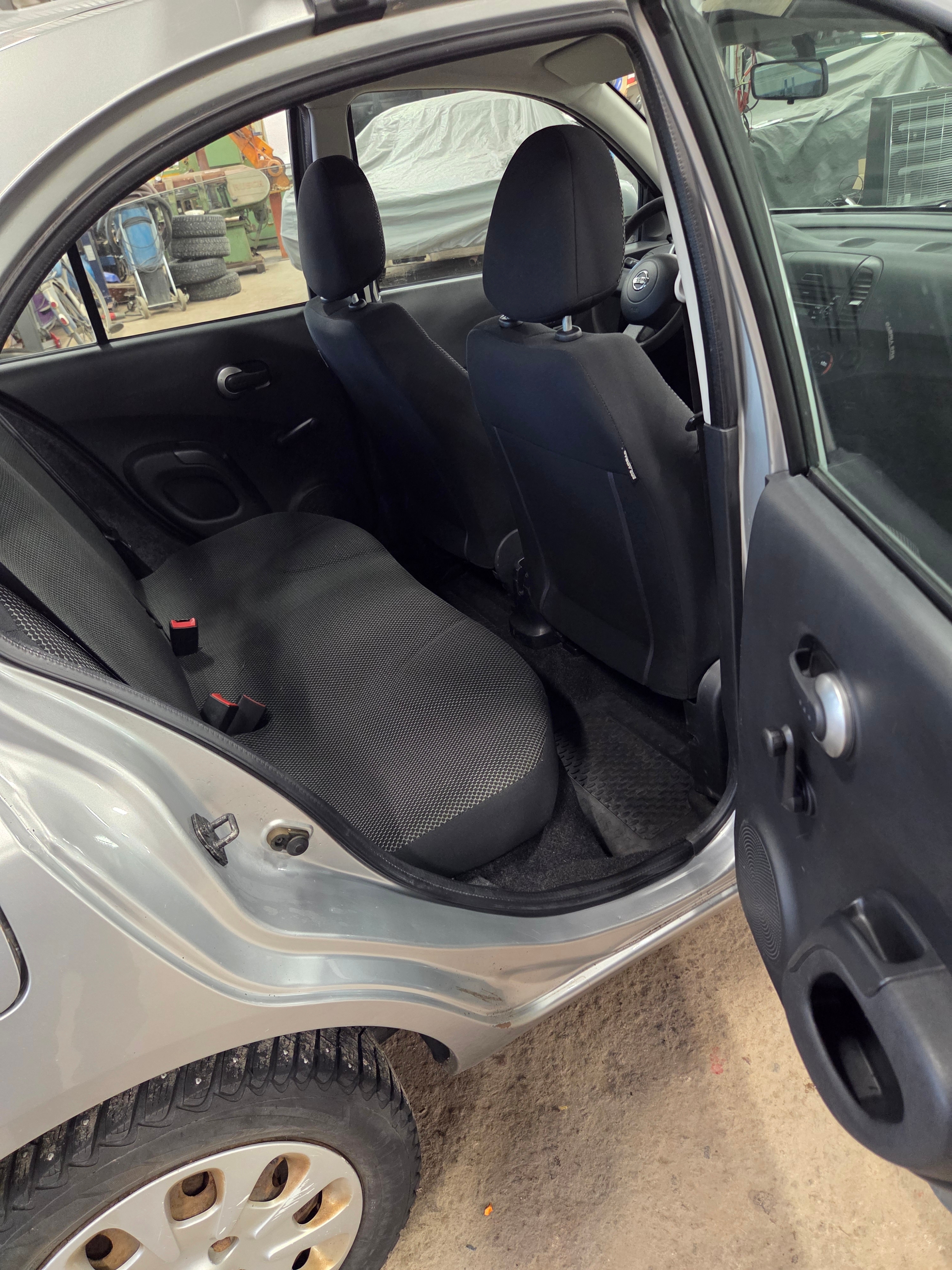 Nissan Micra 1.2 2010, bild 5/6