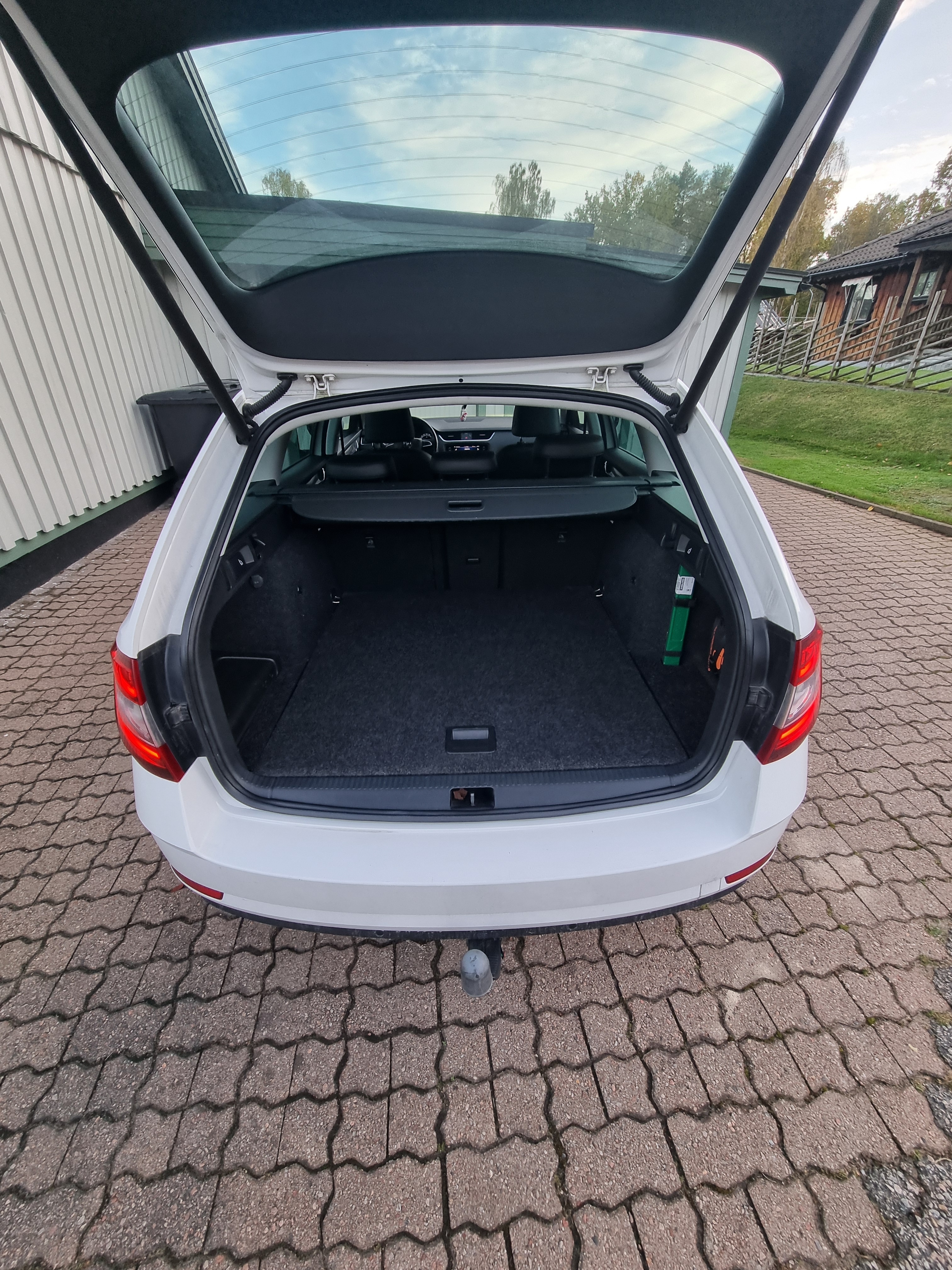 Skoda Octavia 2020, bild 7/10