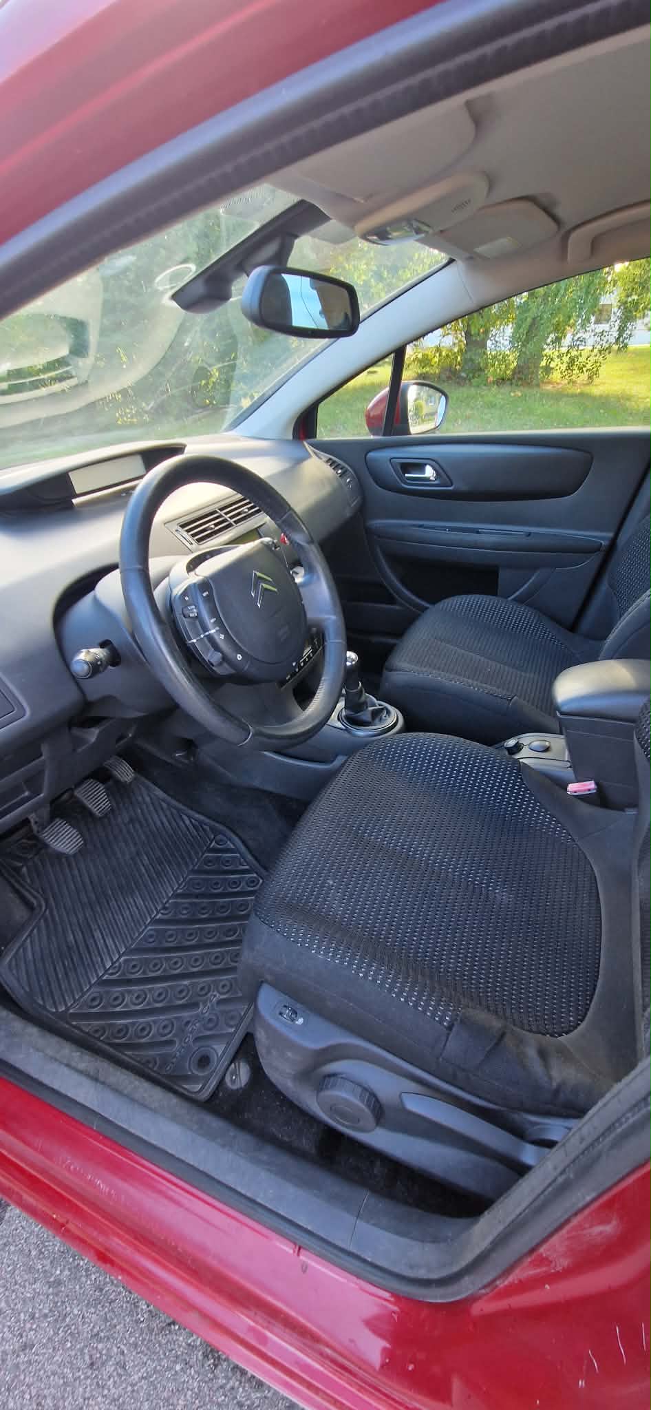 Citroen C4 HDi 110 FAP 2010, bild 6/10