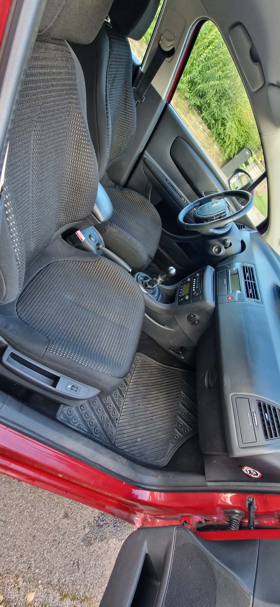 Citroen C4 HDi 110 FAP 2010, bild 7/10