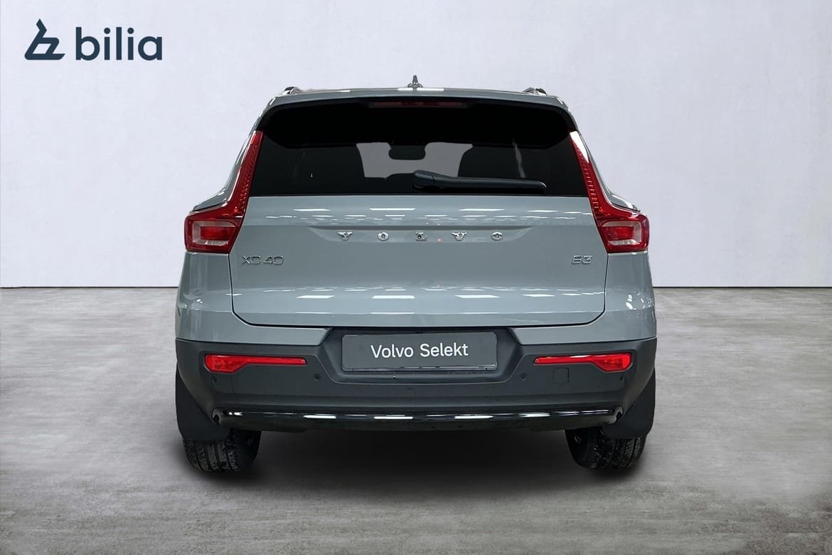 Volvo XC40 B3 FWD Bensin Plus Dark 2025, bild 5/10