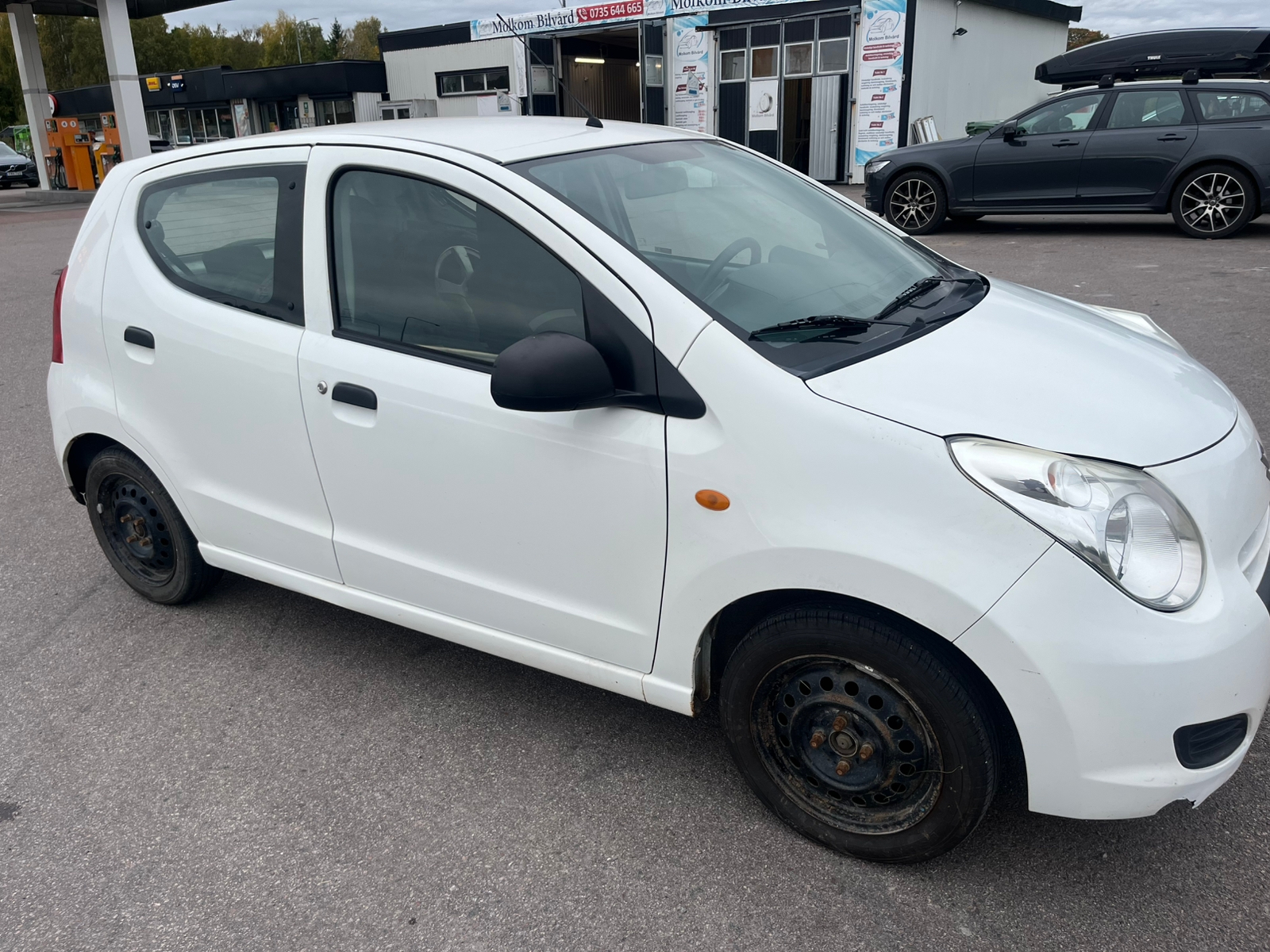 Suzuki Alto 1.0 DOHC 12V VVT Manuell 2011, bild 2/5